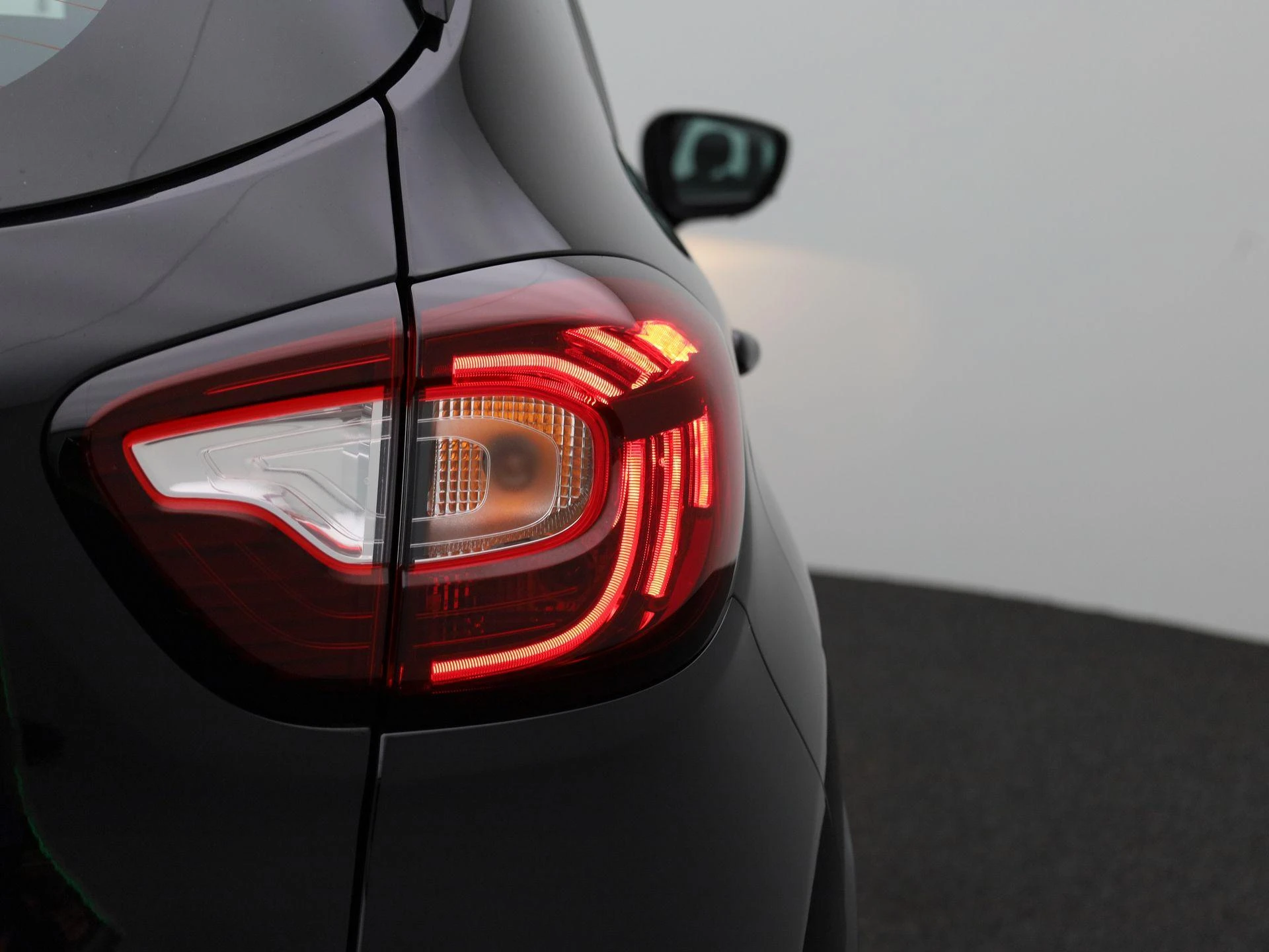 Renault-Captur-image-36