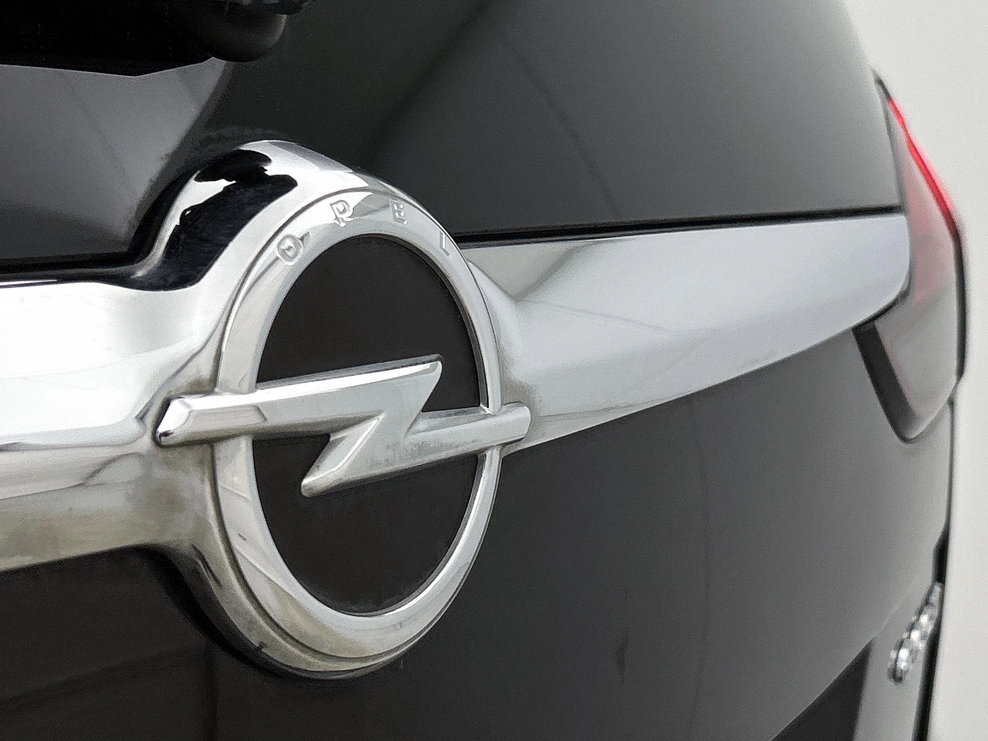 Opel-Zafira Tourer-image-14