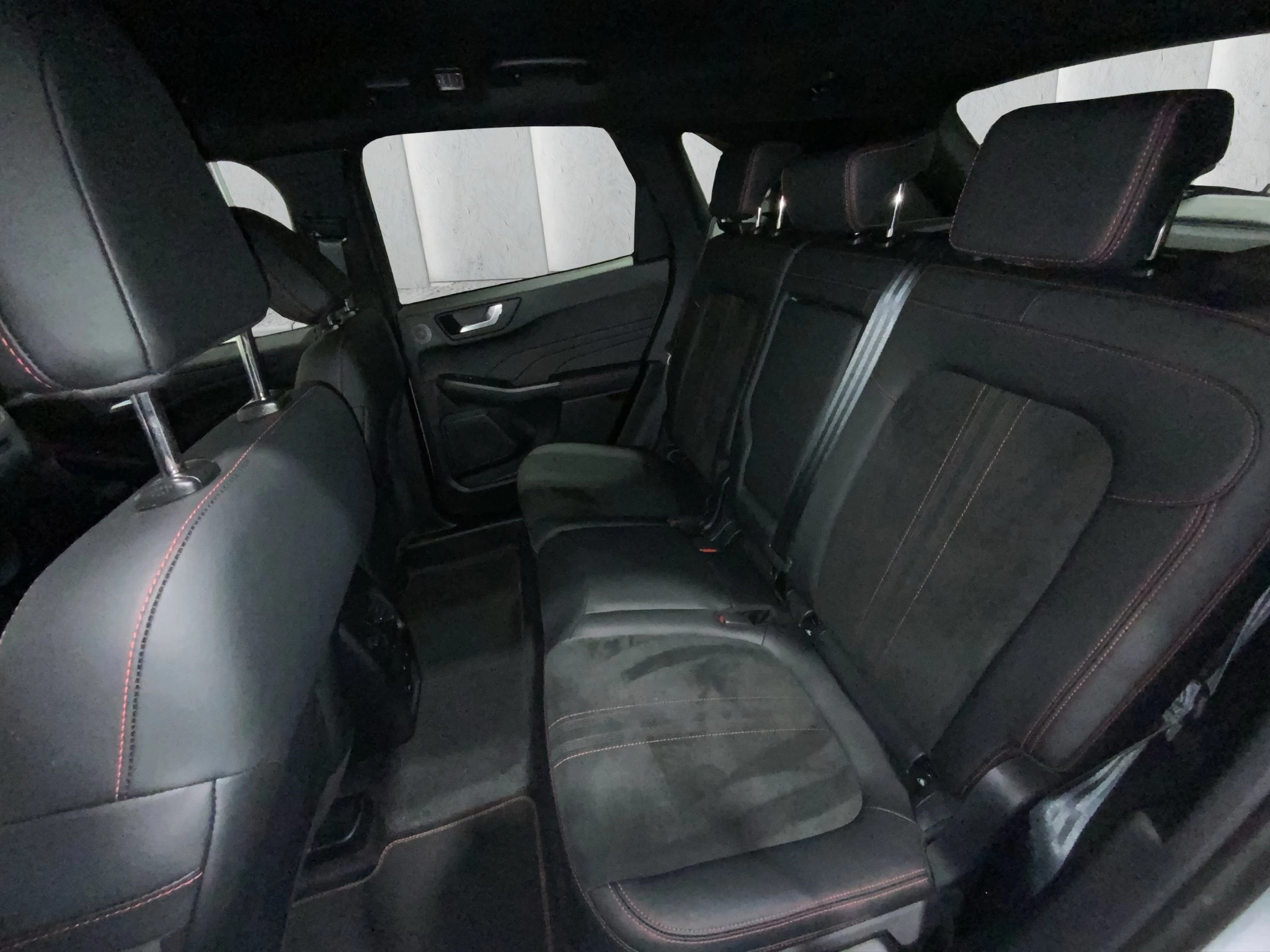 Ford Kuga ST-Line X Aut.*360GRAD*LED-MATRIX*NAVI*GRA*WINTER-PKT.