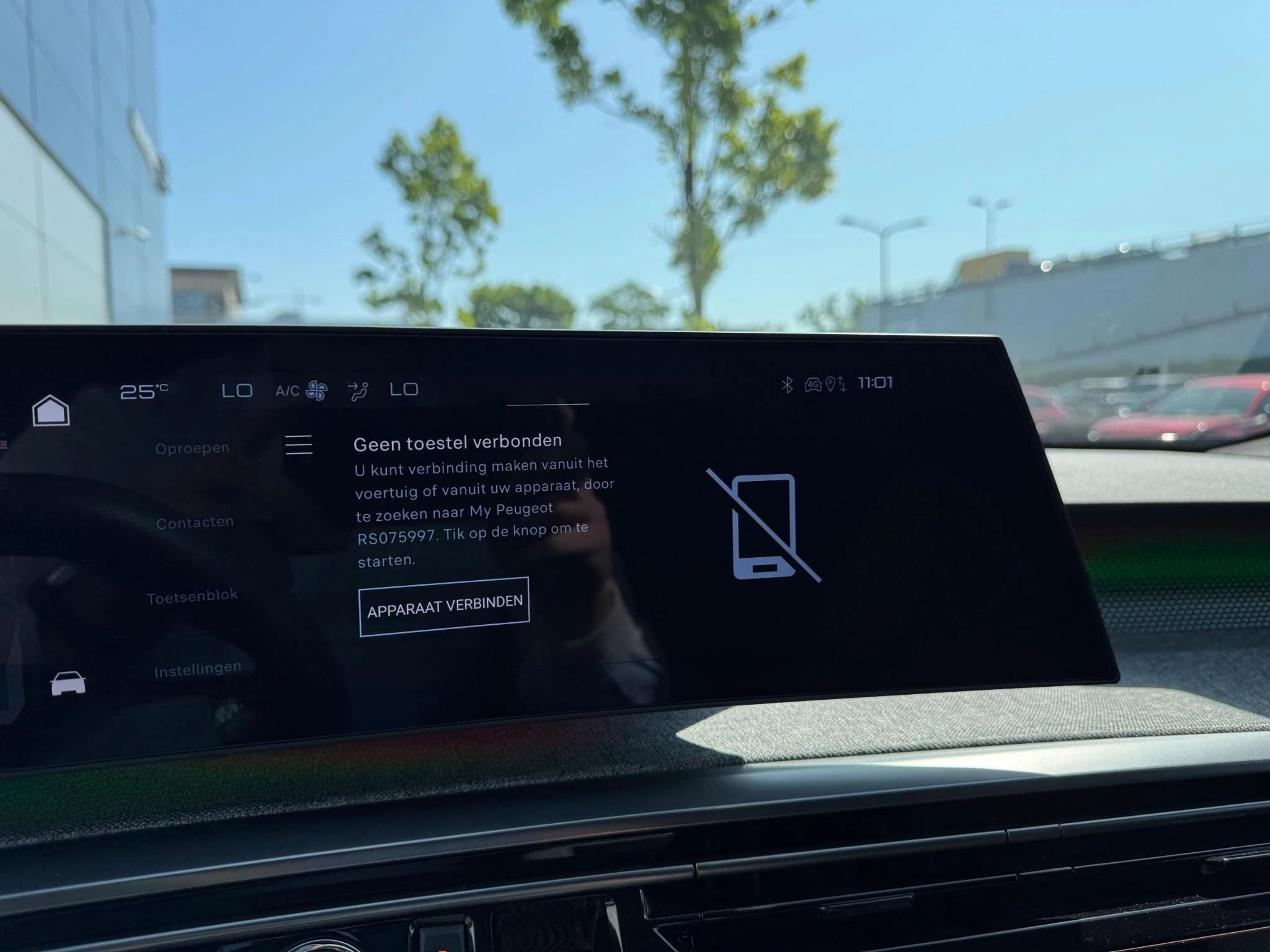 Peugeot-e-3008-image-16