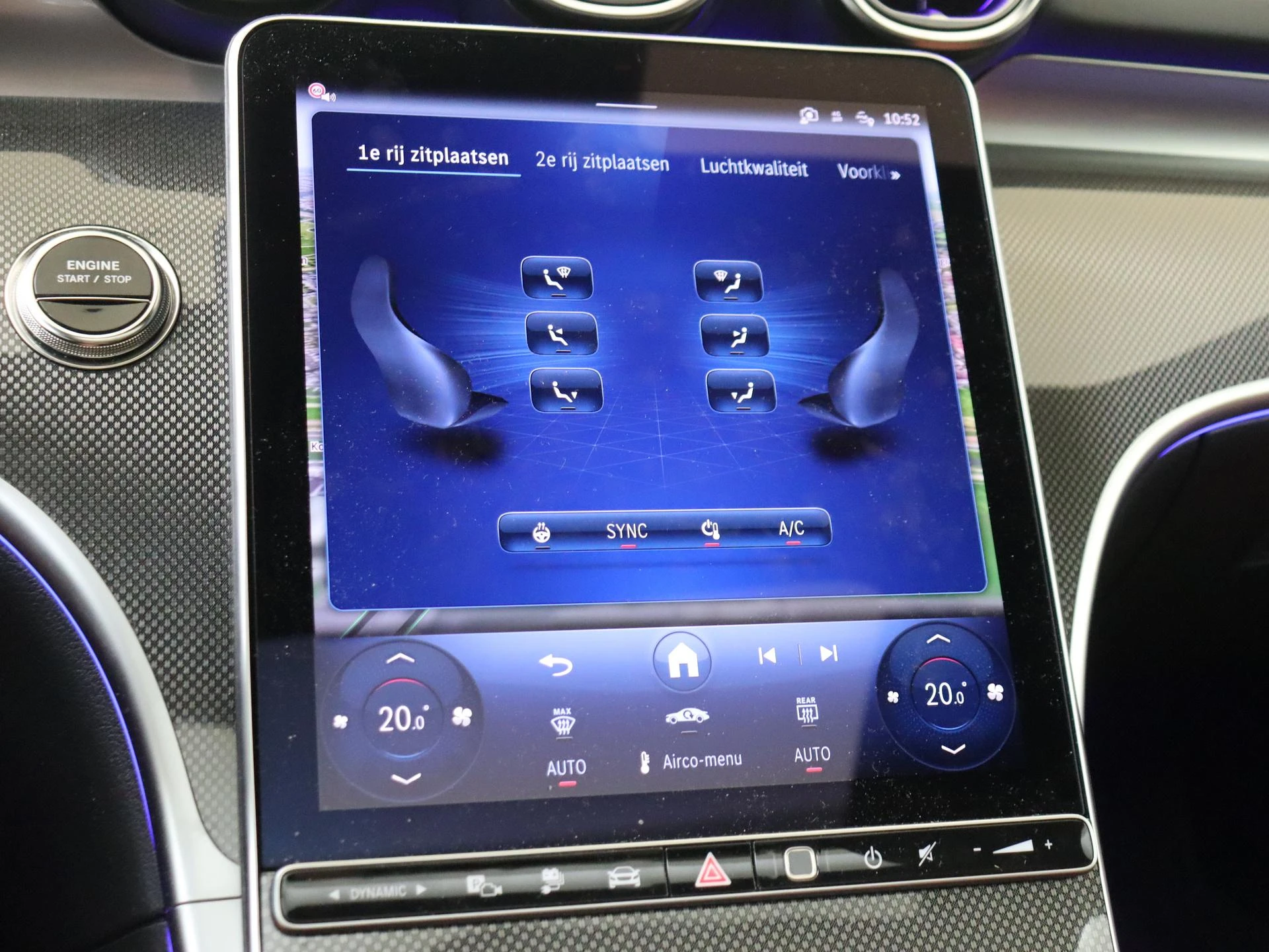 Mercedes-Benz-C-Klasse-image-17
