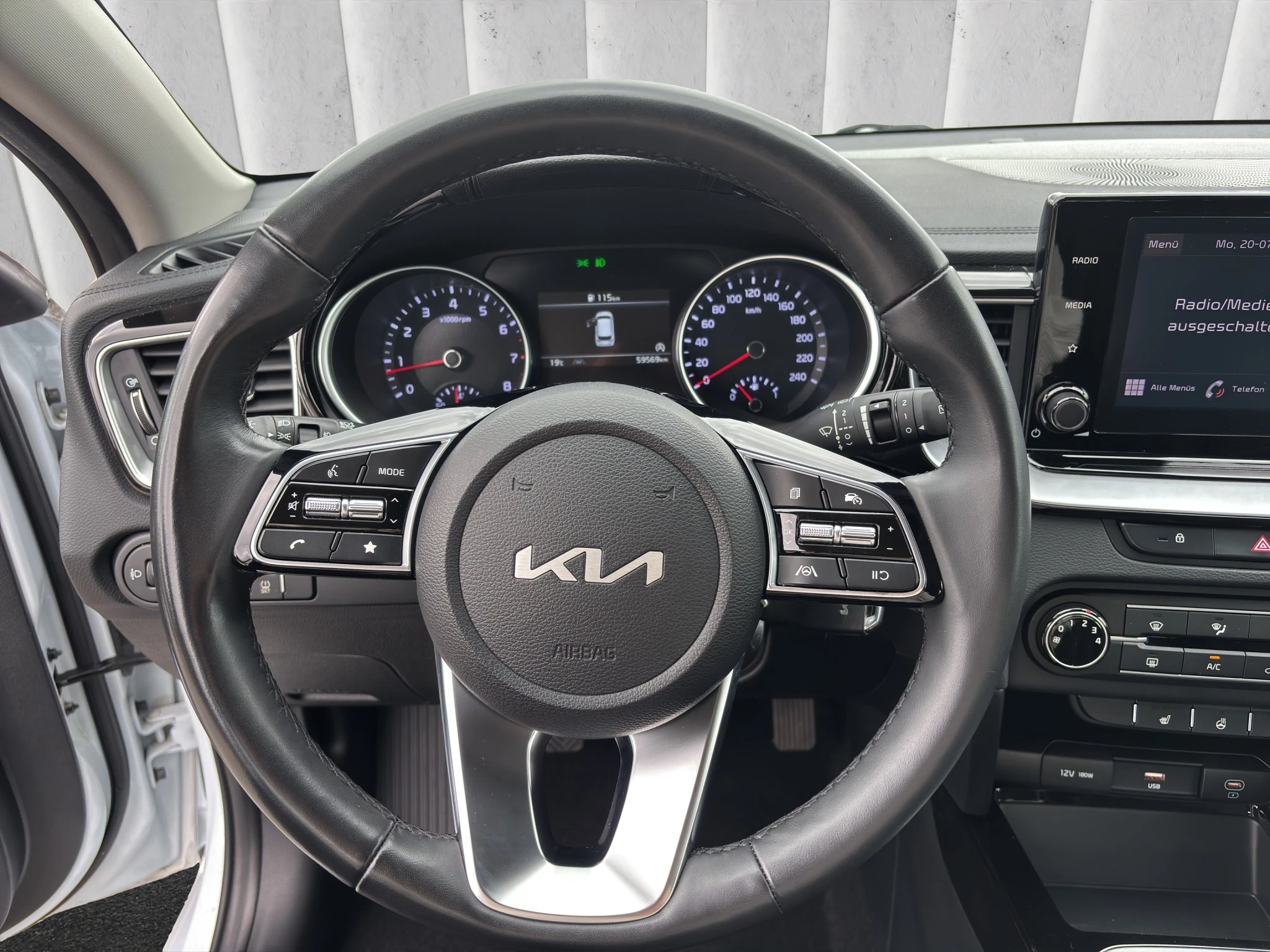 Kia-Ceed-image-12