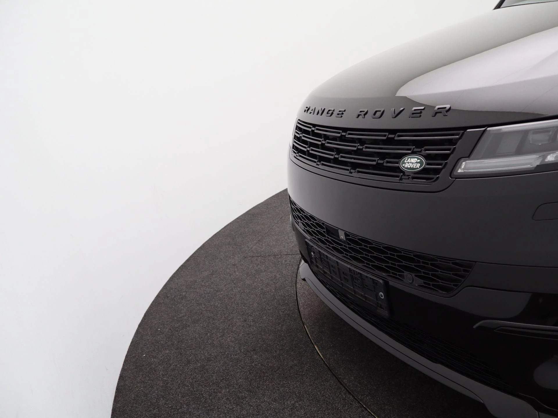 Land Rover-Range Rover Sport-image-40