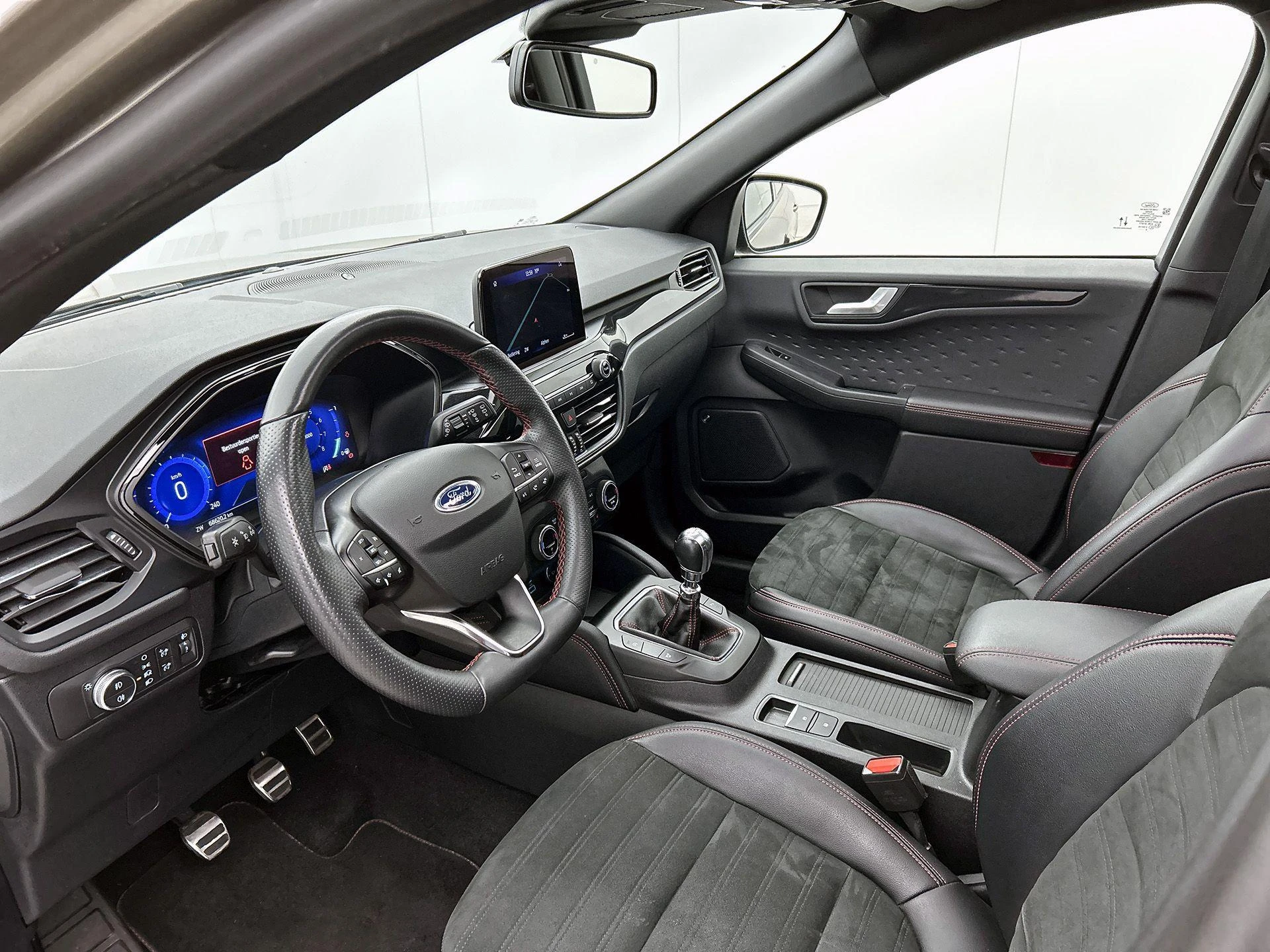 Ford-Kuga-image-24