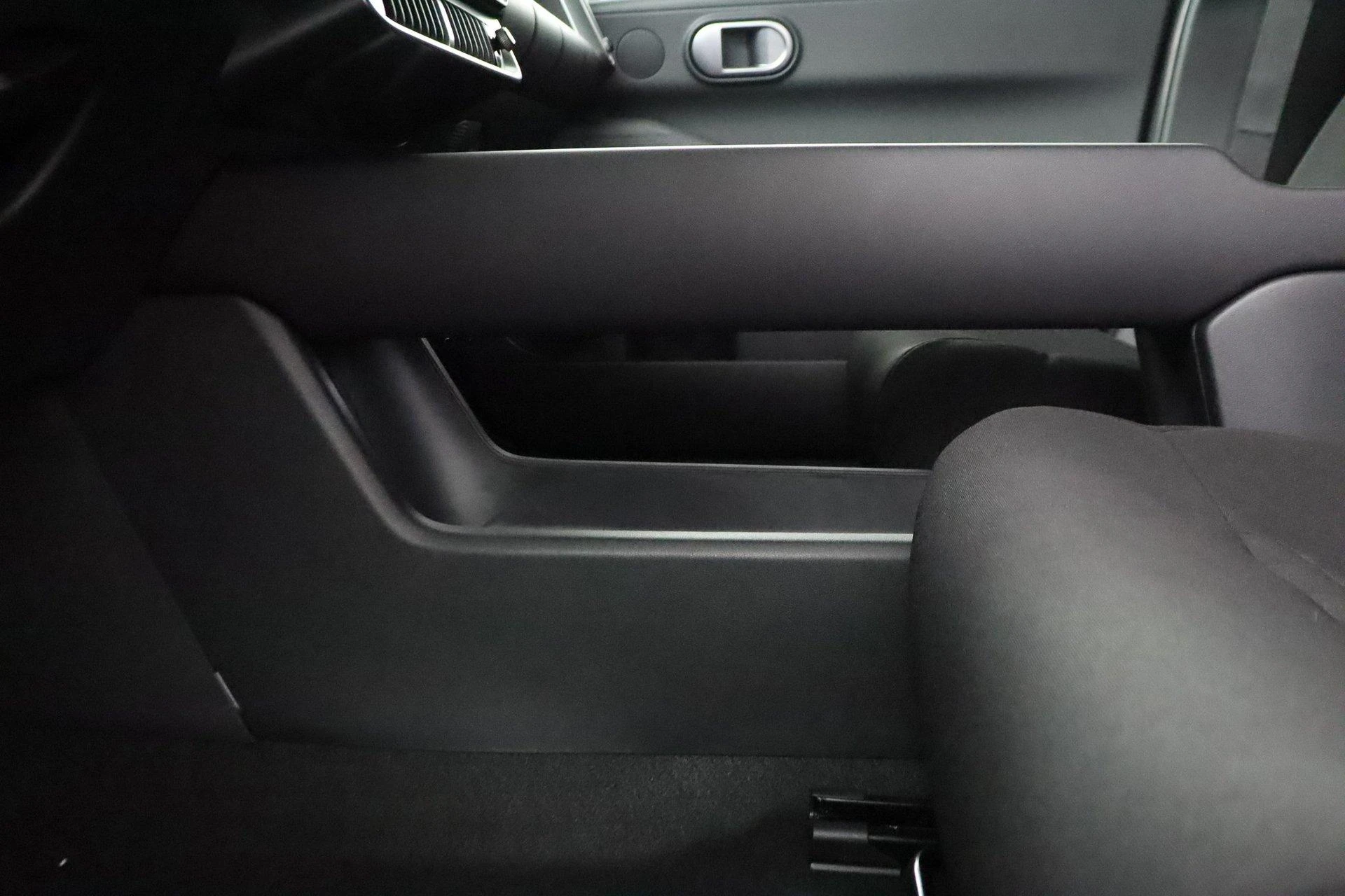 Hyundai-IONIQ 3-image-55