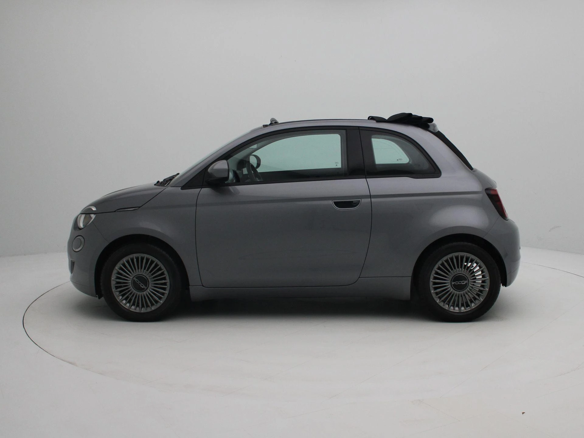 Fiat-500e-image-3