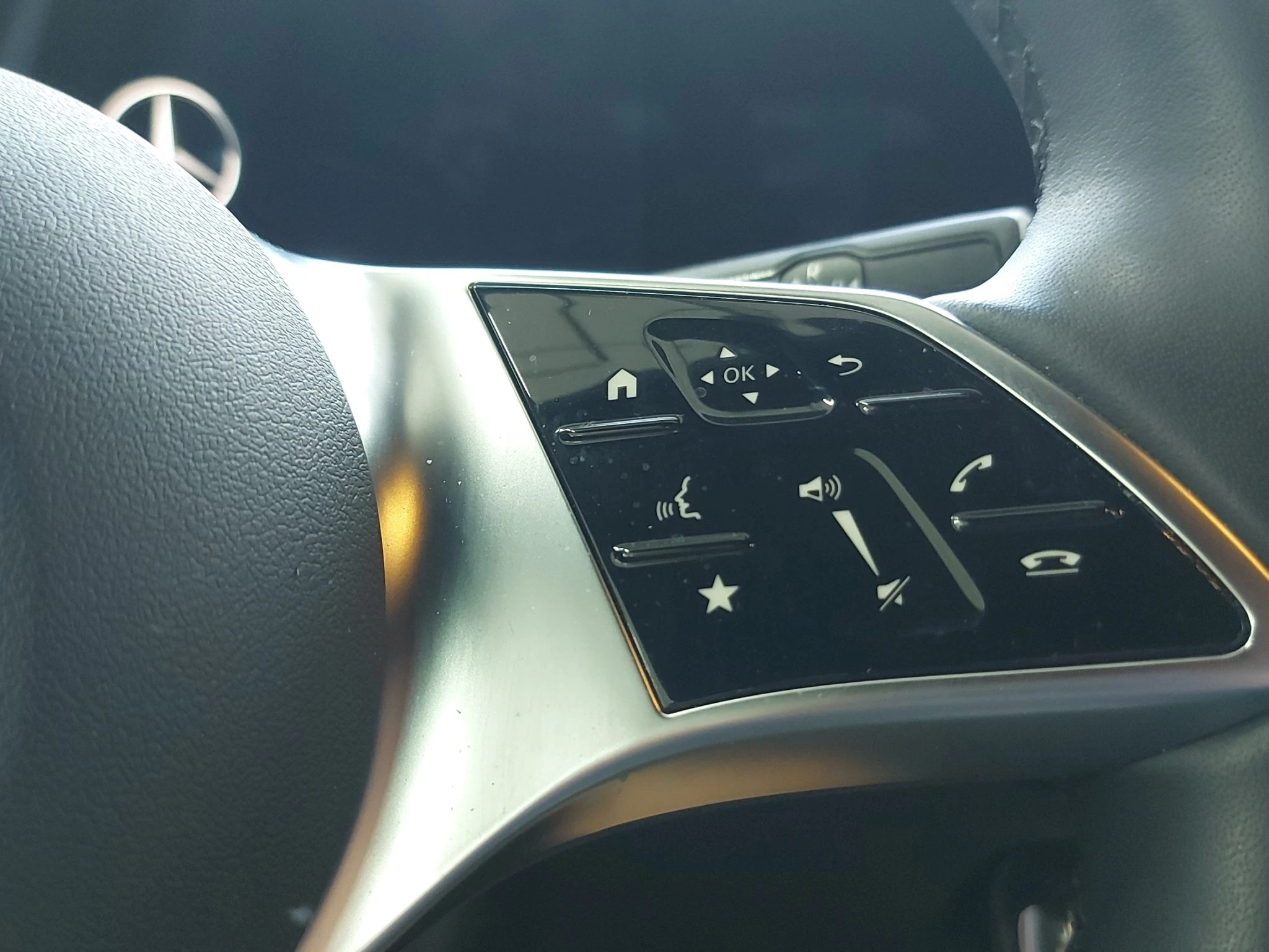 Mercedes-Benz-B-Klasse-image-21