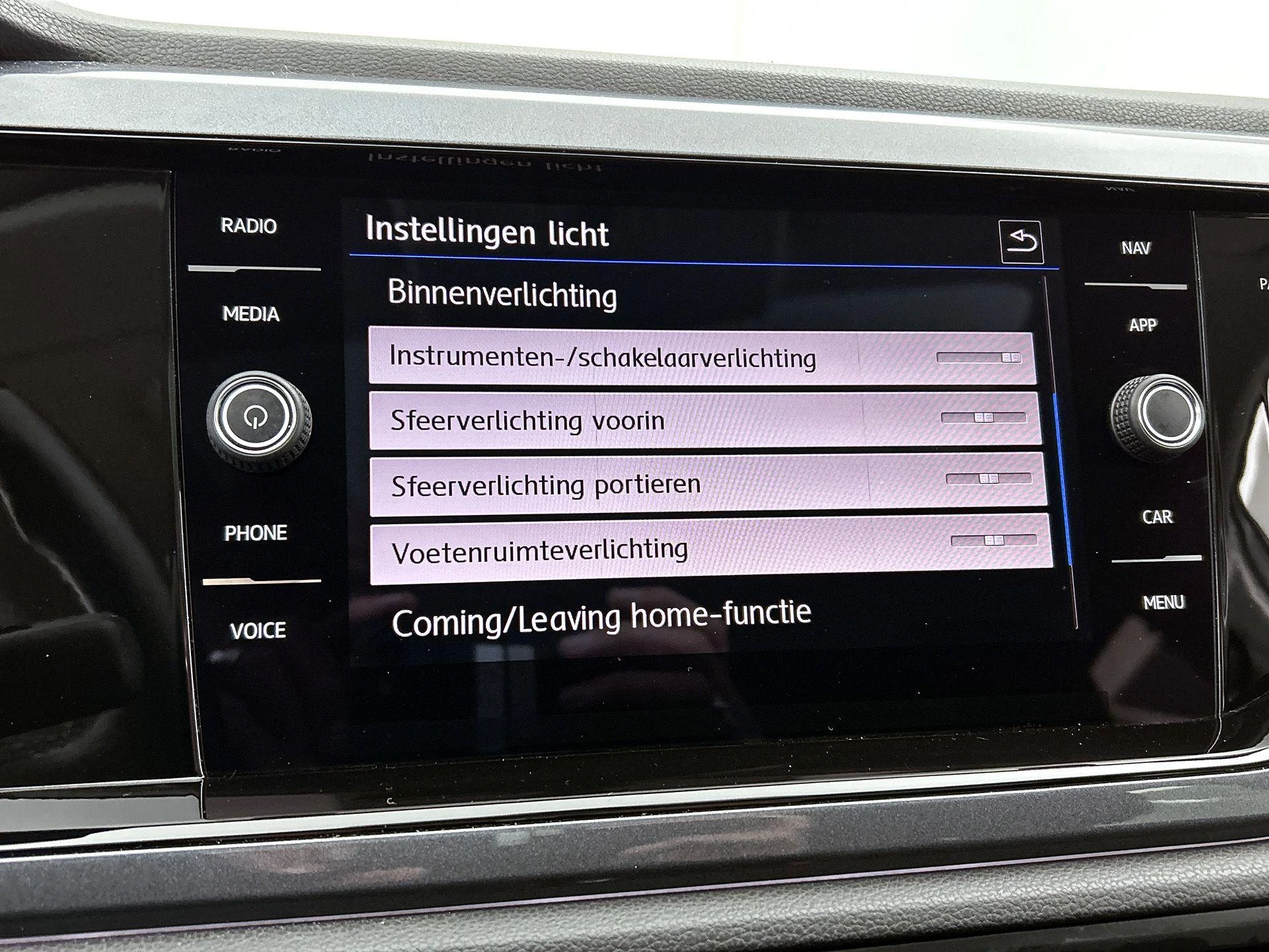 Volkswagen-Polo-image-35