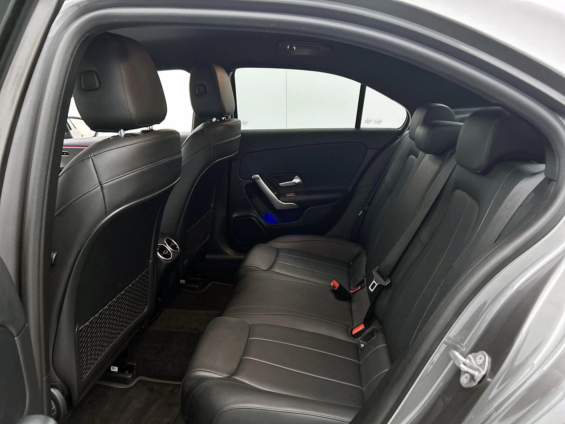 Mercedes-Benz A-Klasse Limousine A 250 e Business Line
