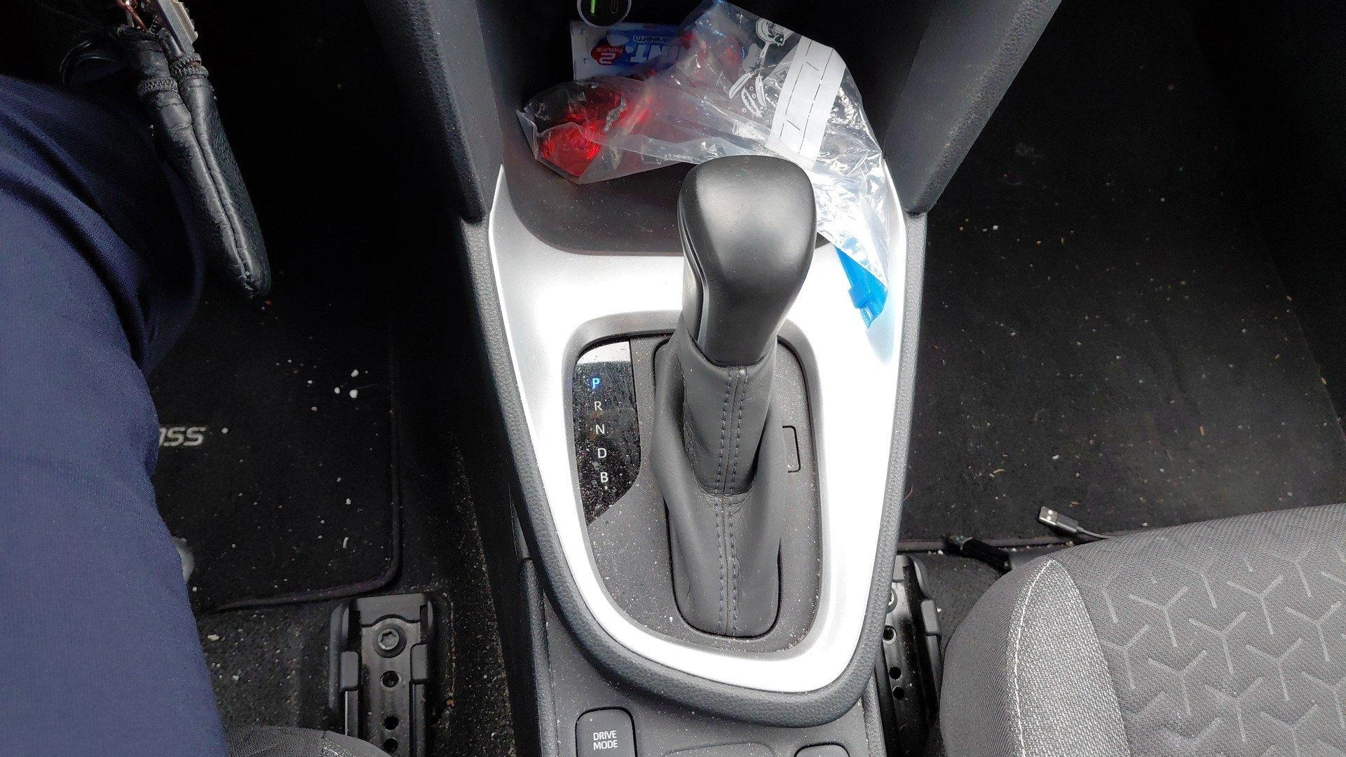 Toyota-Yaris Cross-image-15