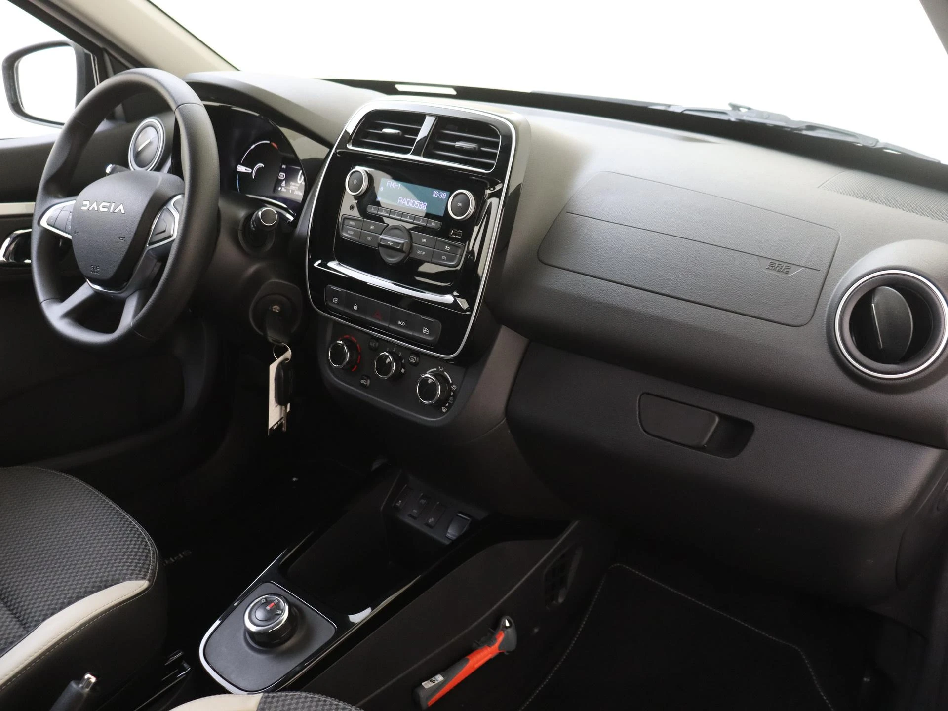 Dacia-Spring-image-4