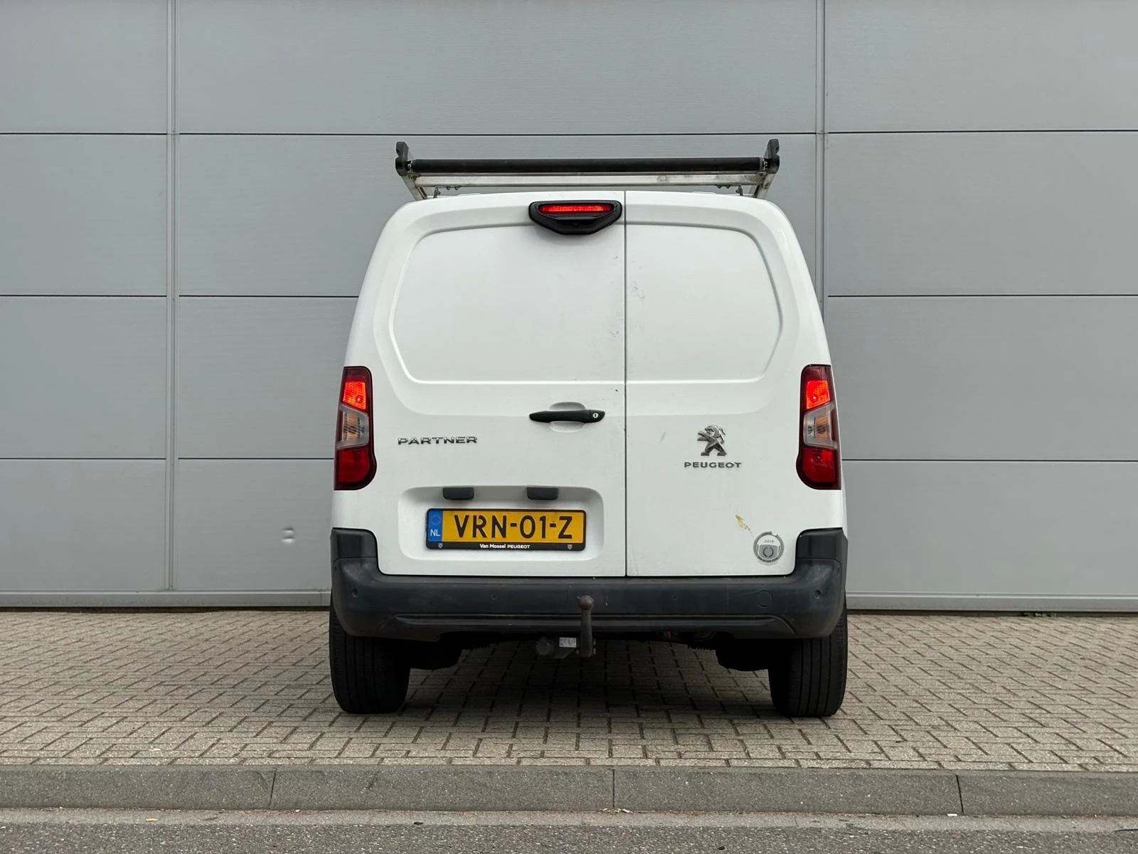 Peugeot-Partner-image-4