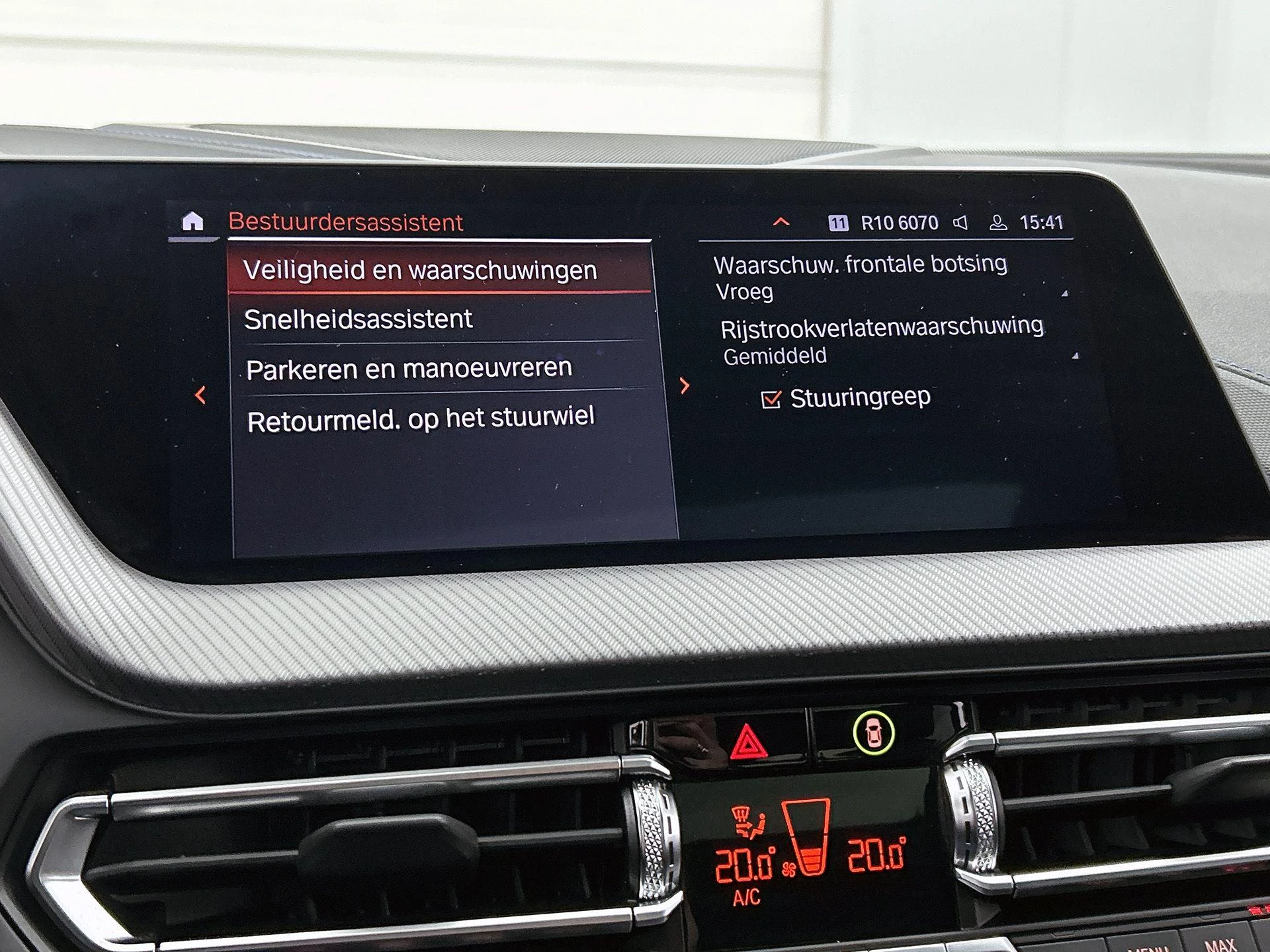 BMW-2 Serie-image-12