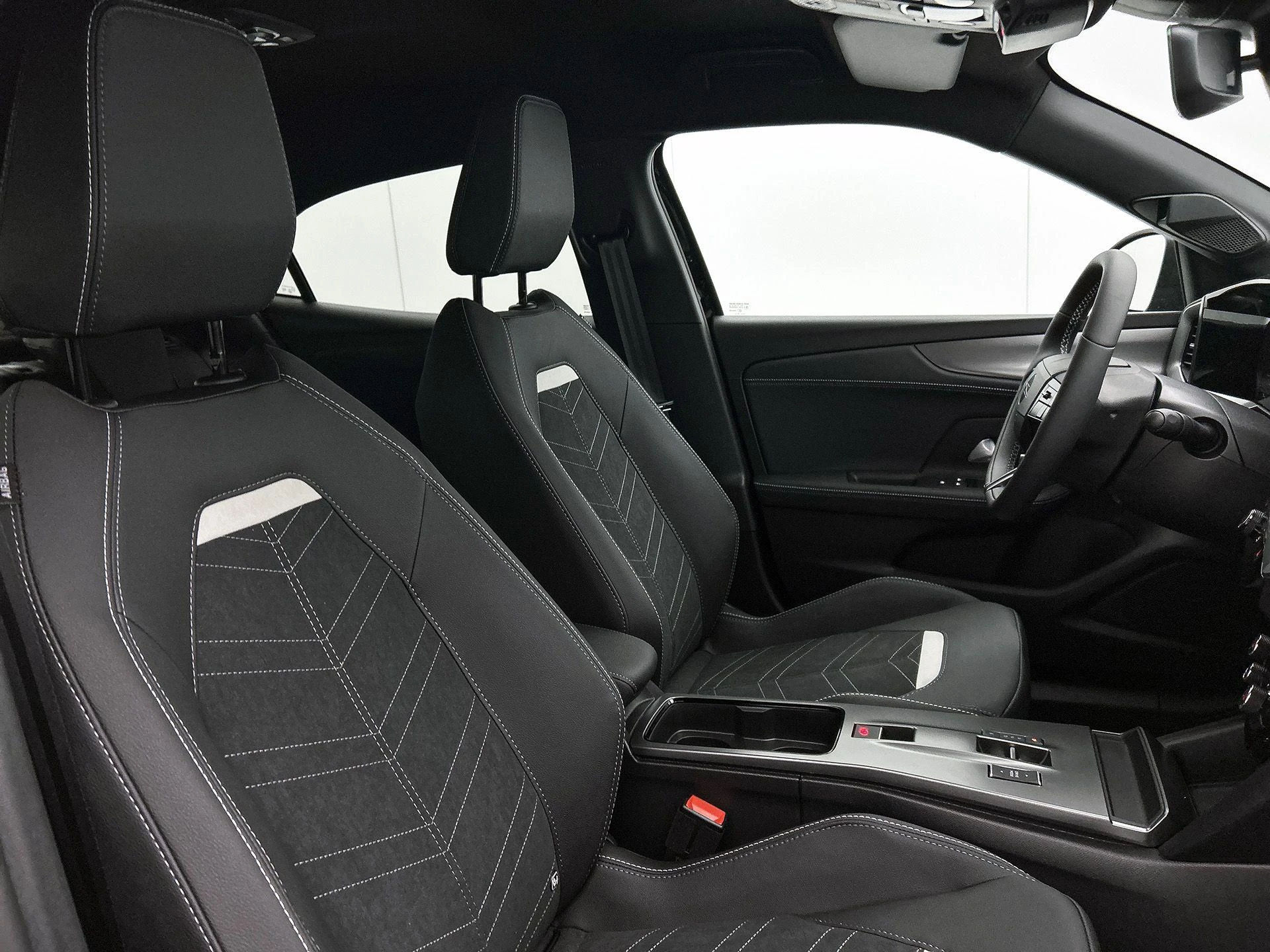 Opel-Mokka-e-image-31
