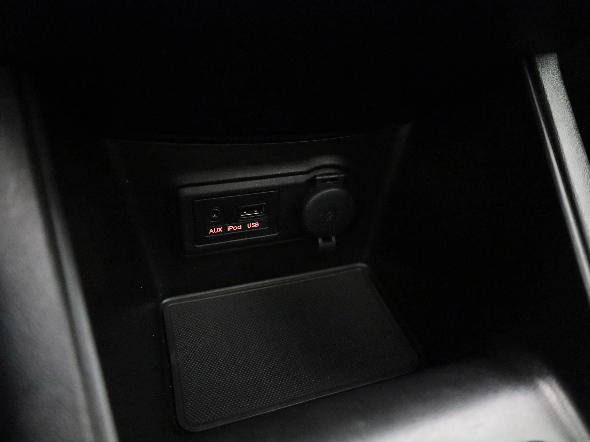 Kia-Venga-image-23