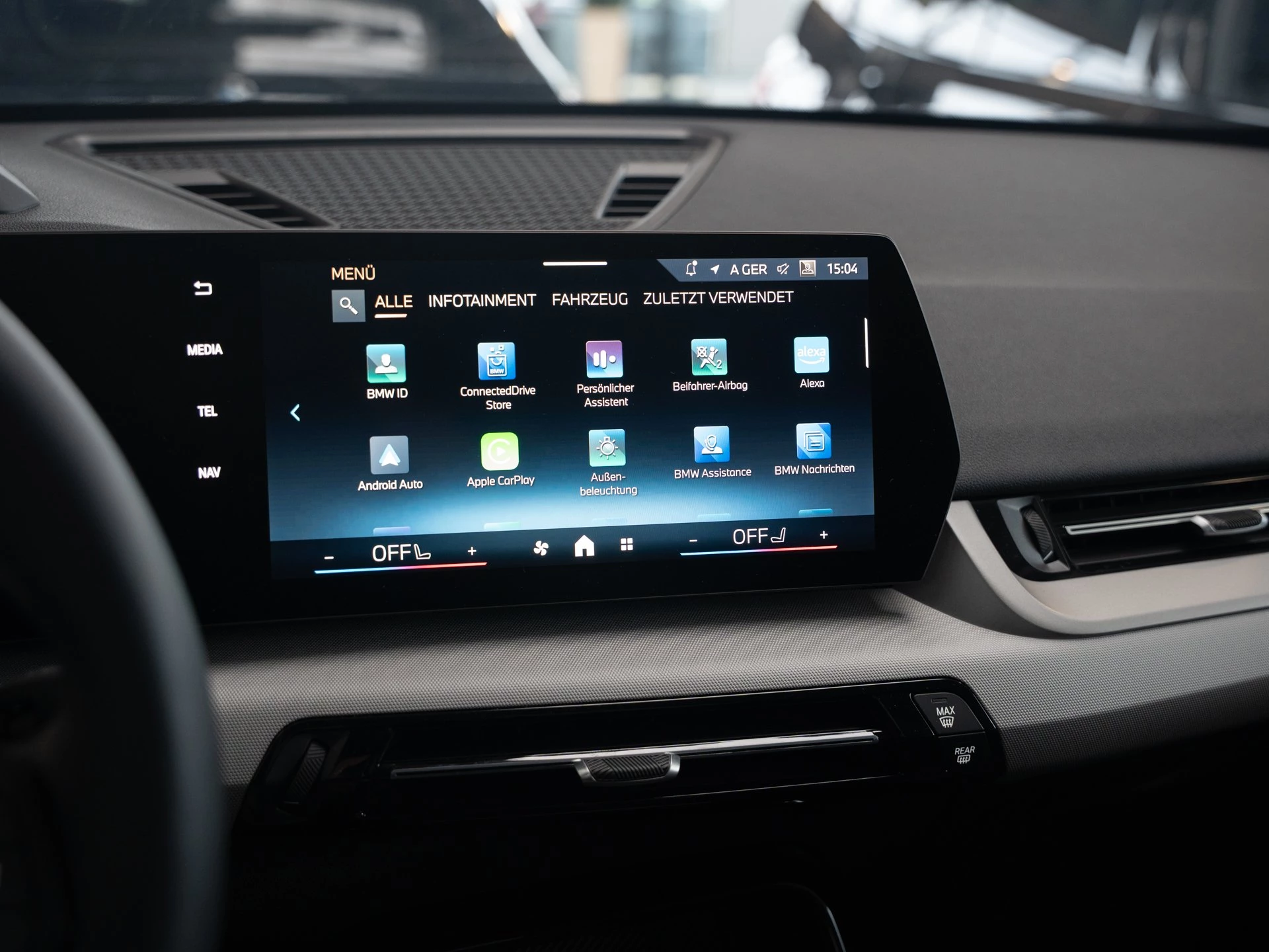 BMW X1 sDrive20i.Head Up.Parking Plus