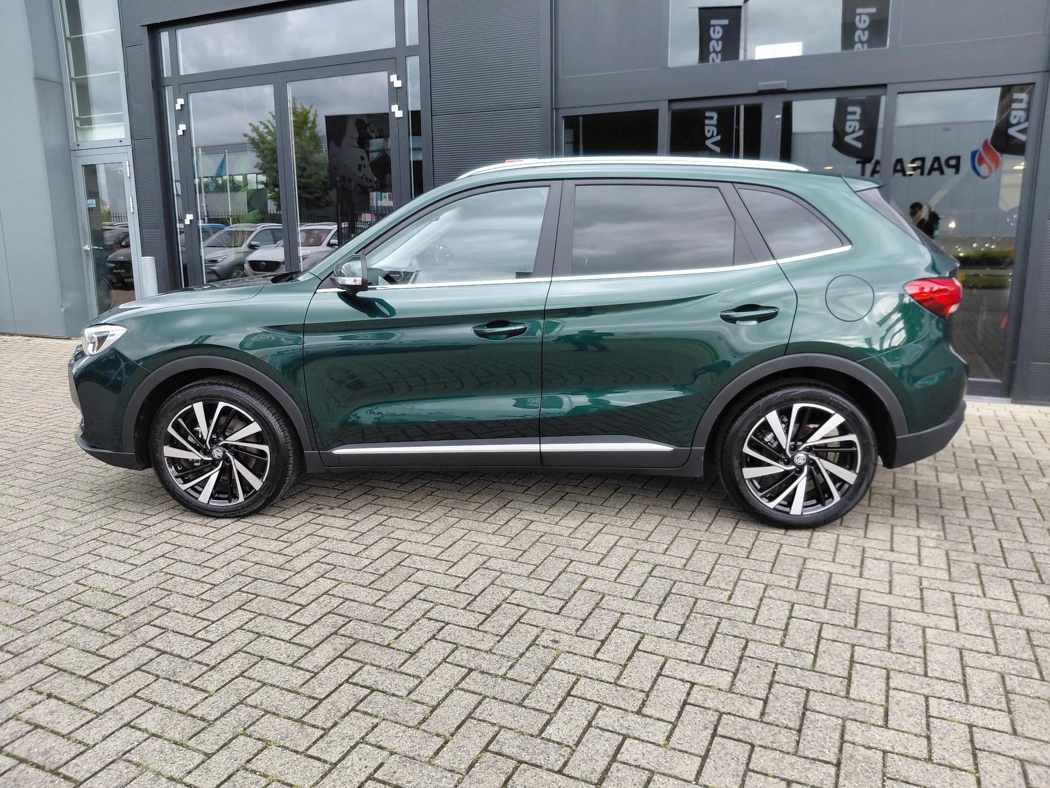 MG ZS MG Hybrid+ 1.5 Hybrid+ Luxury