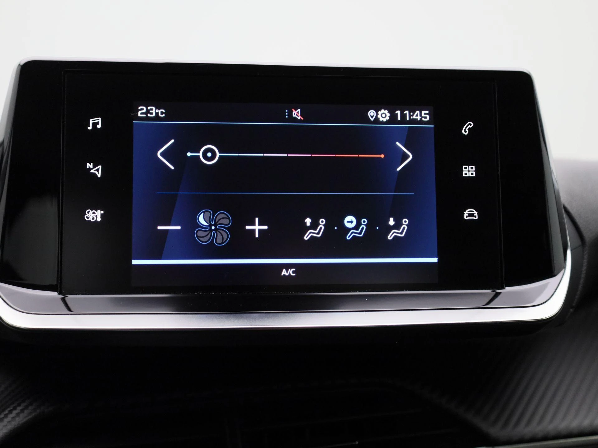 Peugeot-208-image-26