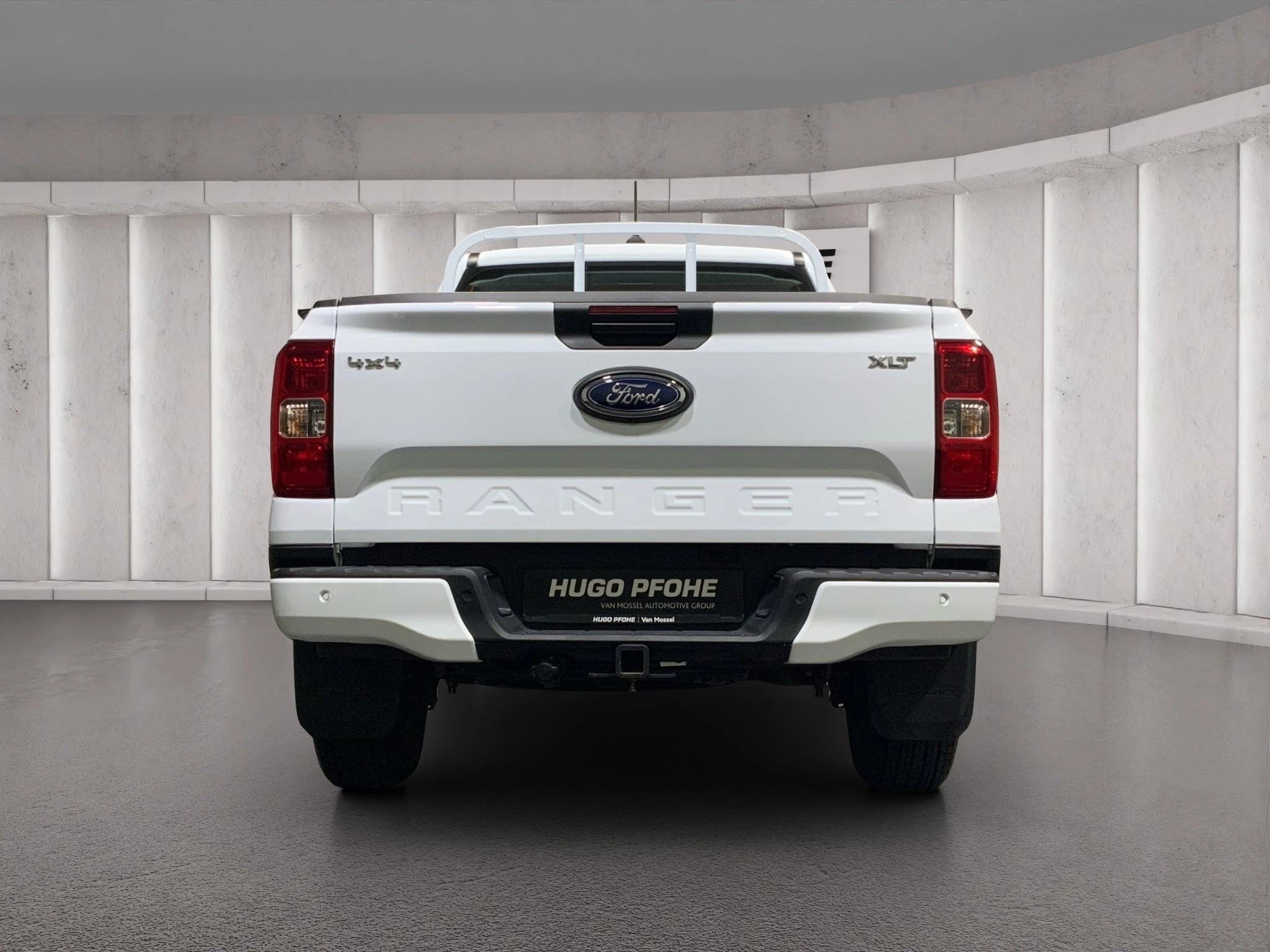 Ford Ranger XLT 2.0 EcoBlue 125kW DoKa 4x4 Pick-Up. 4-türig