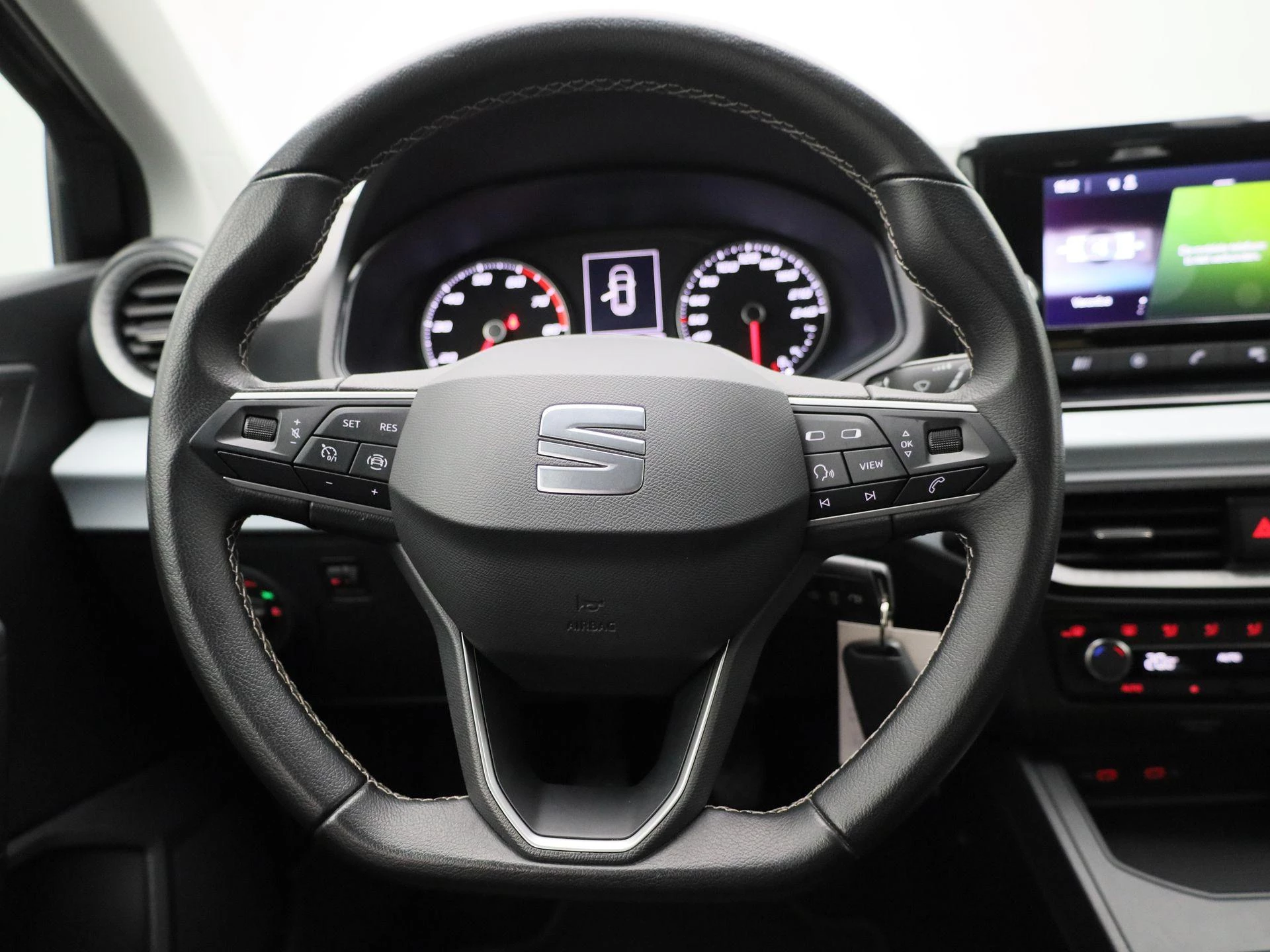 SEAT-Ibiza-image-6