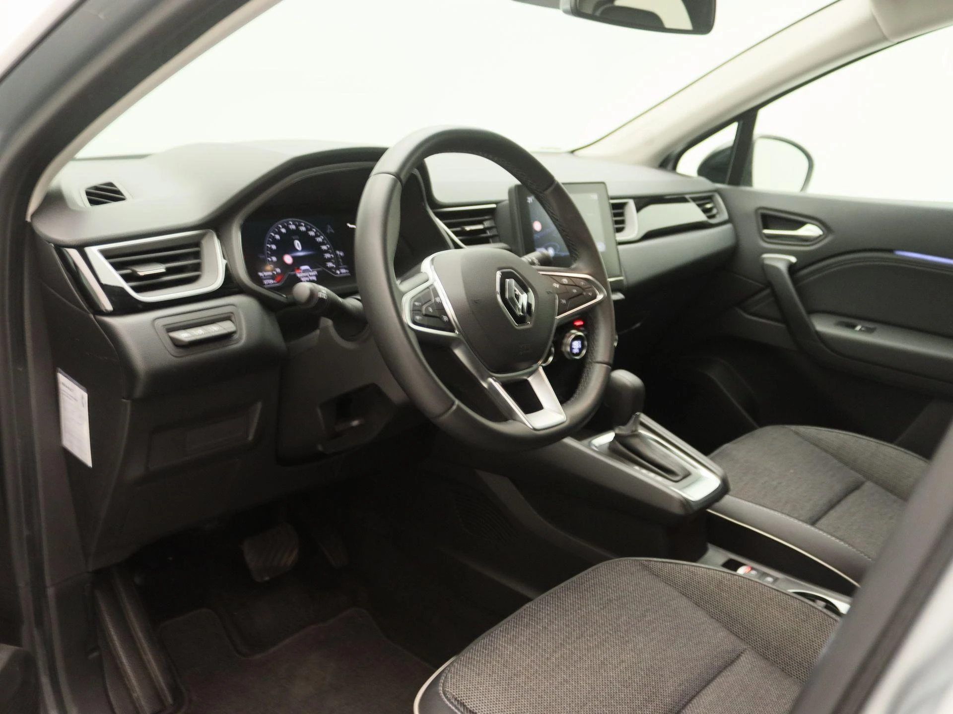 Renault-Captur-image-21
