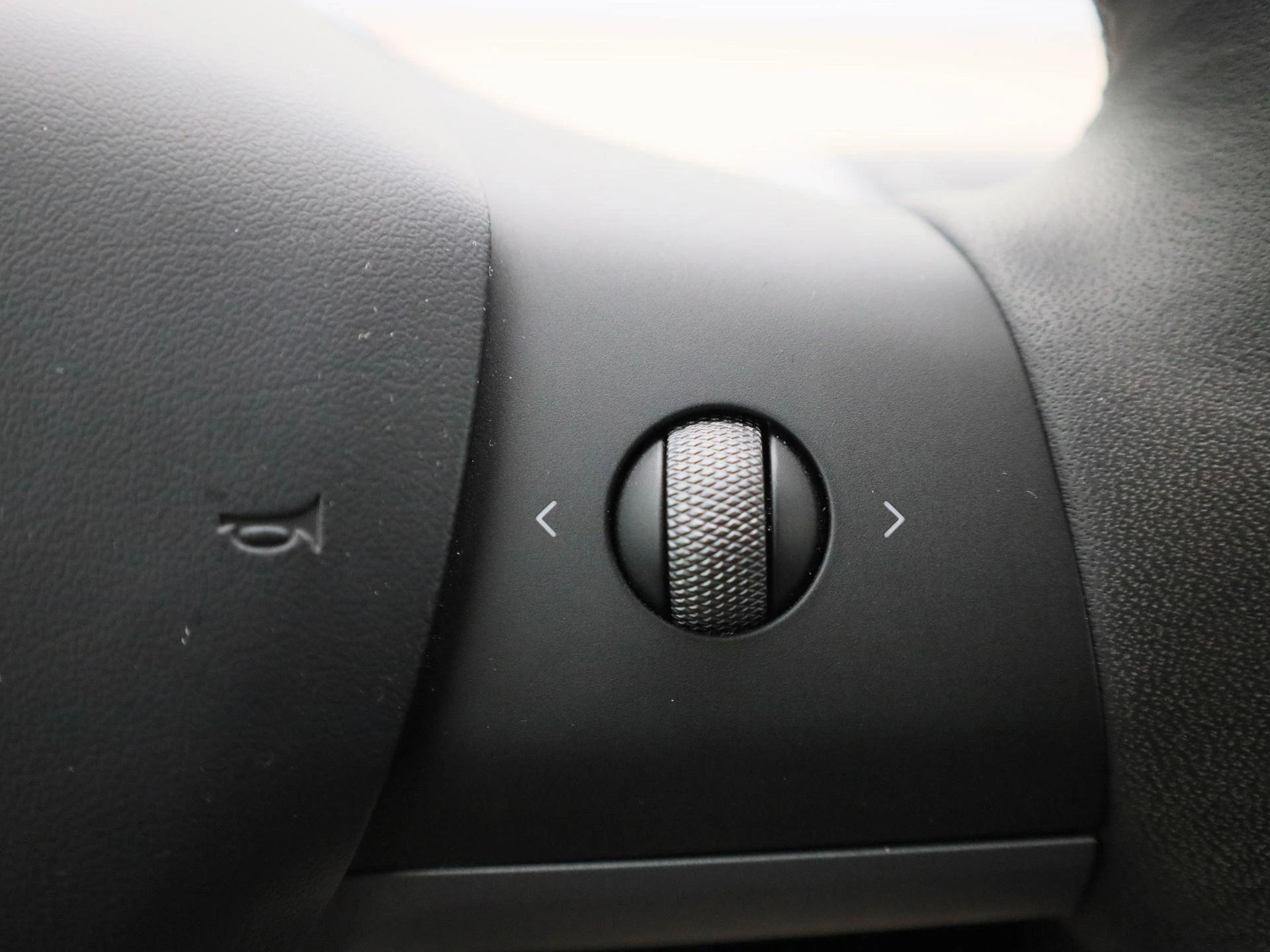 Tesla Model Y Long Range Dual Motor