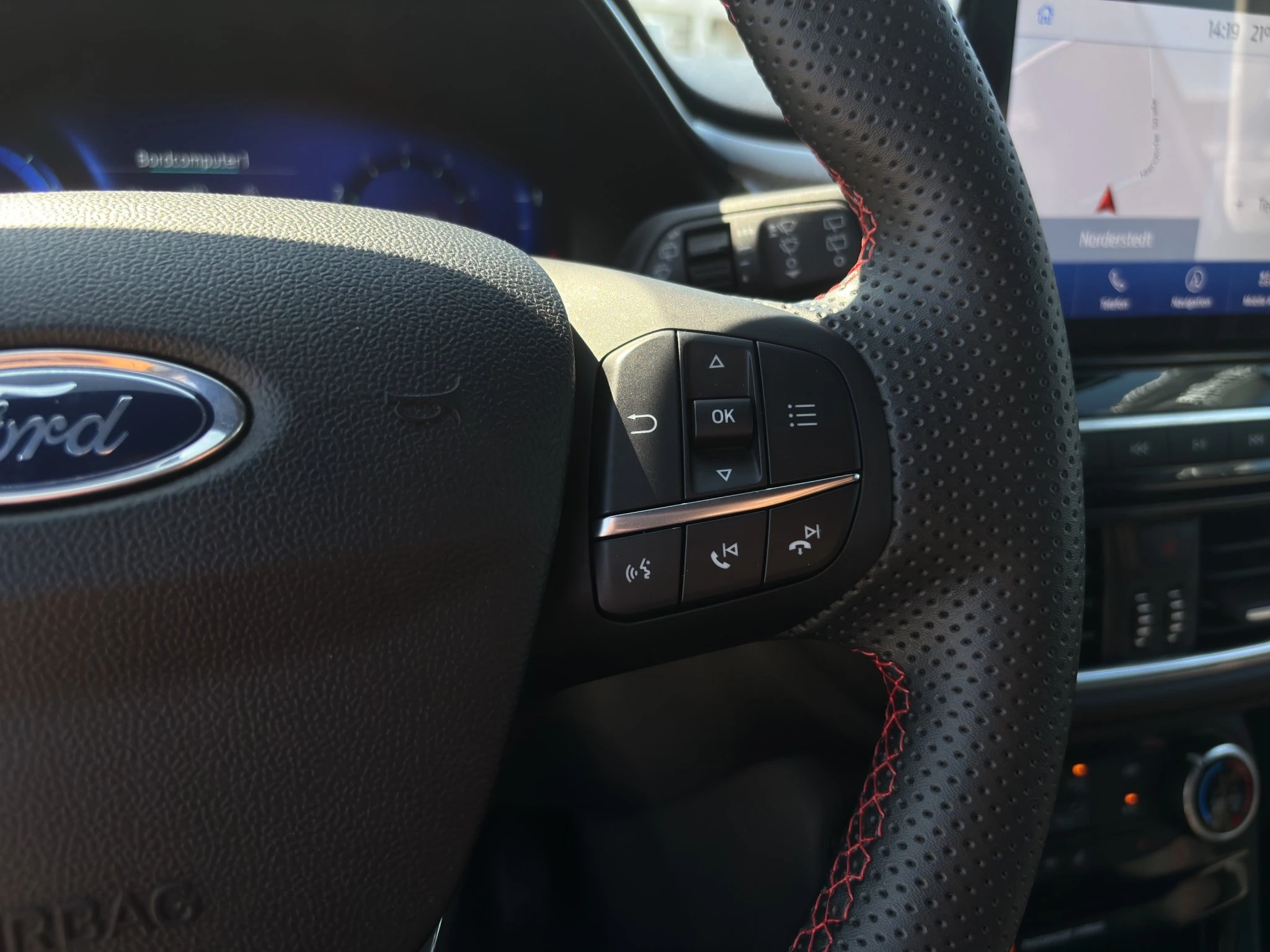 Ford Puma 1.0 EcoBoost Mild Hybrid ST-Line Design