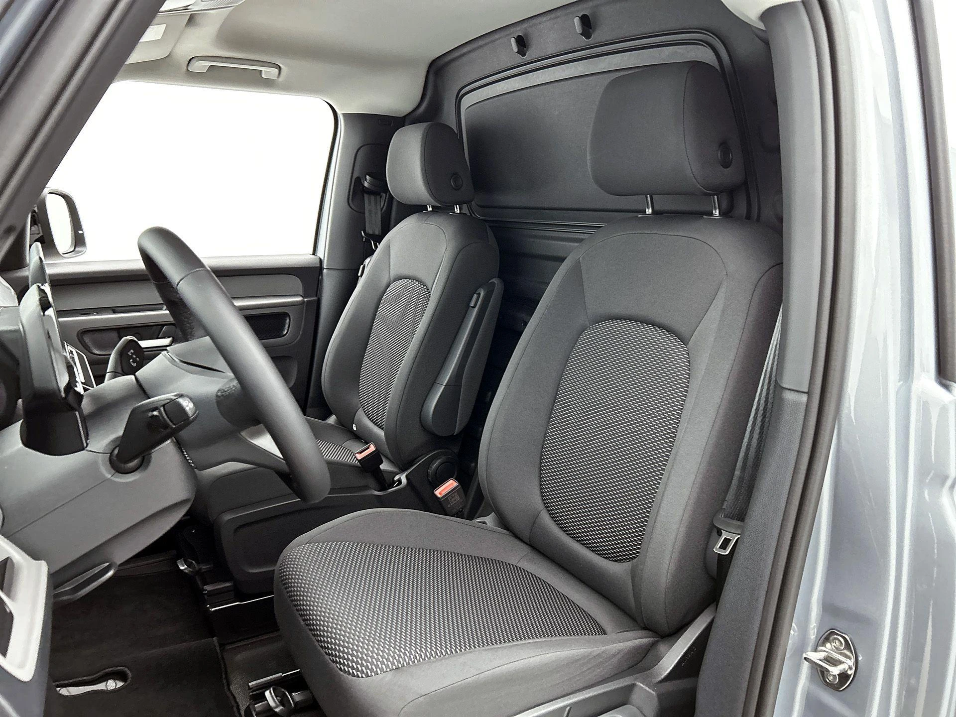 Volkswagen-ID. Buzz Cargo-image-35