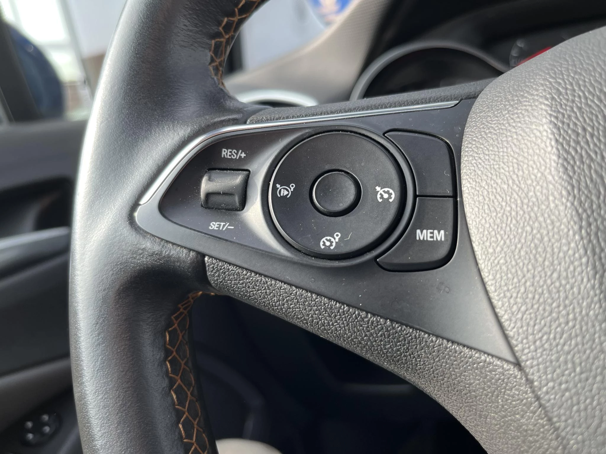 Opel-Crossland X-image-17