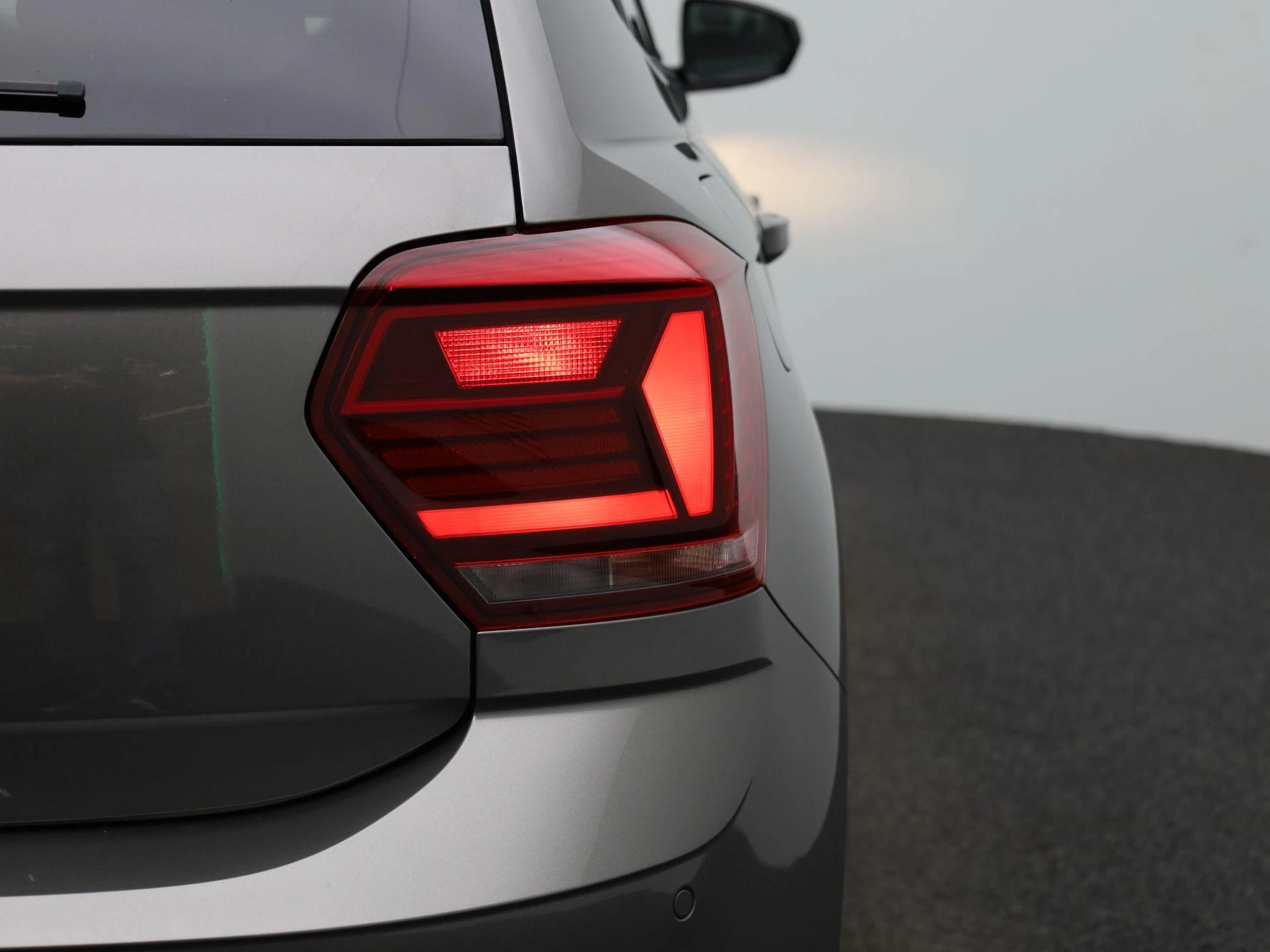 Volkswagen-Polo-image-38