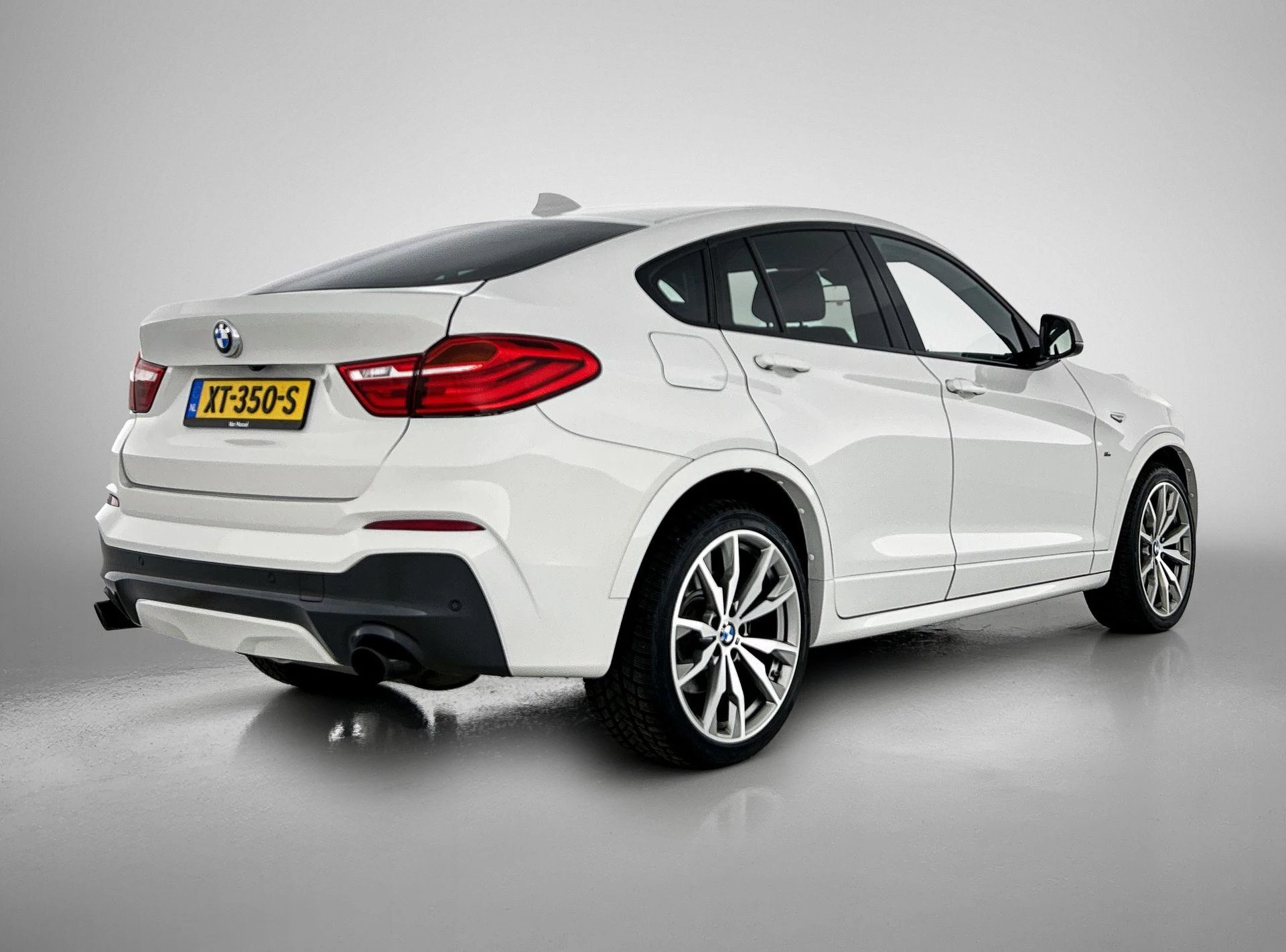 BMW X4 M40i High Executive