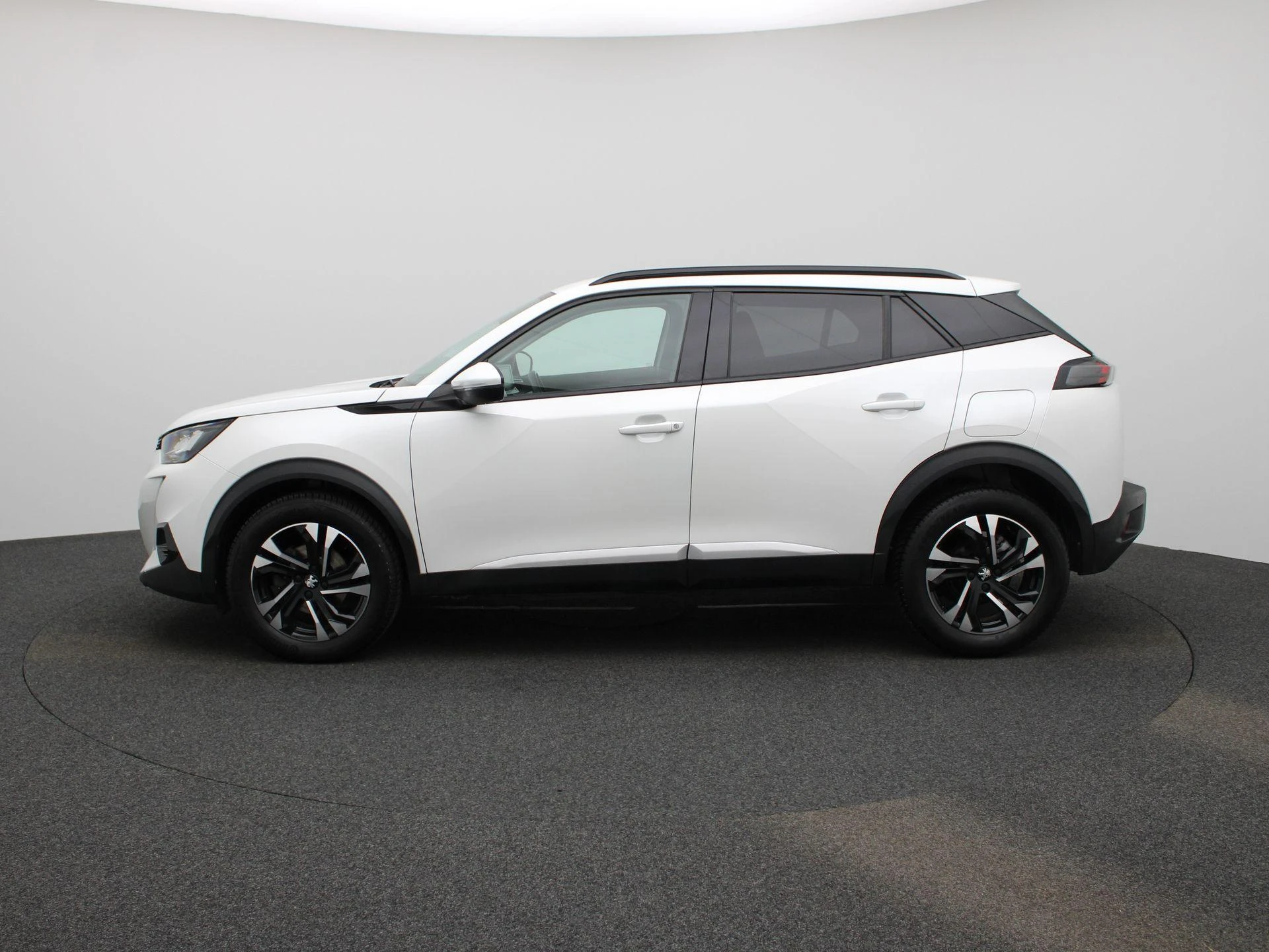 Peugeot-2008-image-3