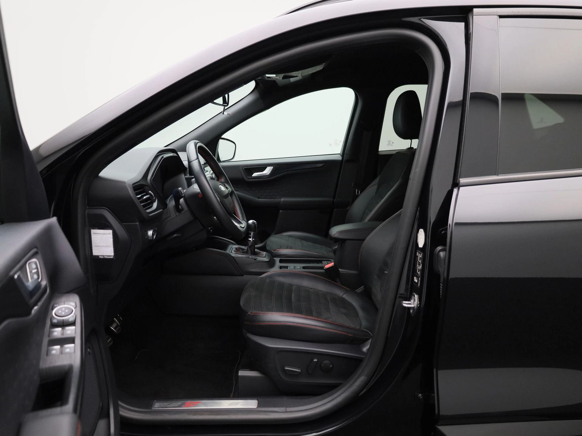 Ford-Kuga-image-9
