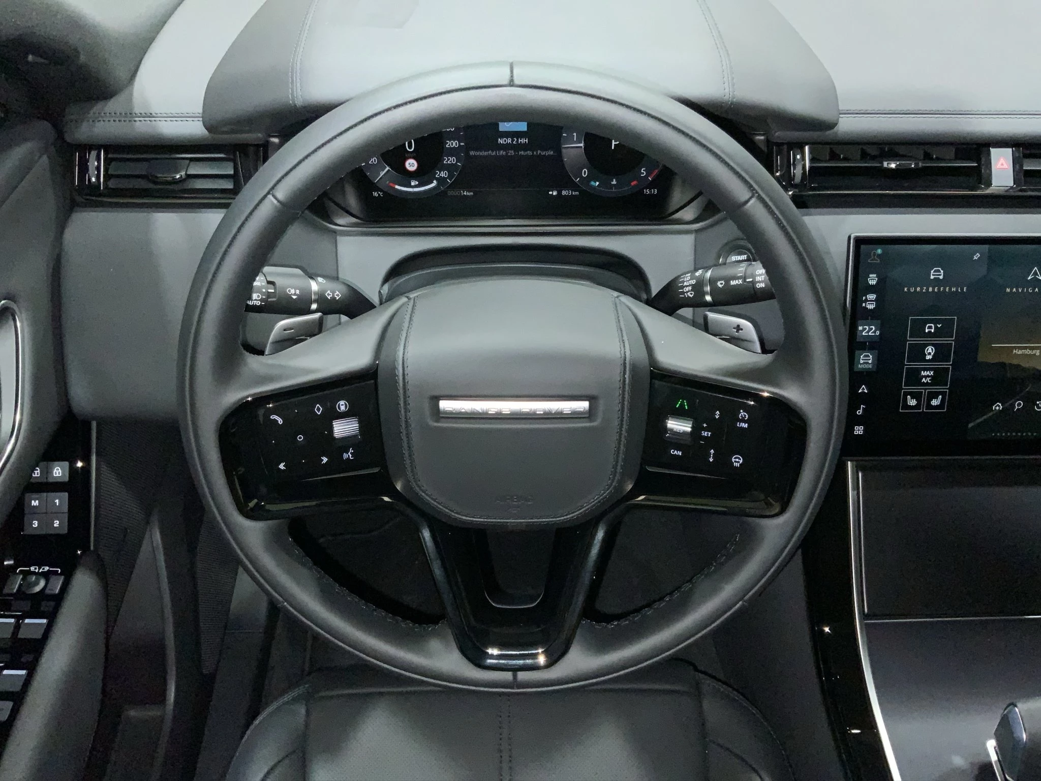 Land Rover Range Rover Velar DYNAMIC SE 2.0 D200 AWD Geländewagen. 150 kW. 5-türig