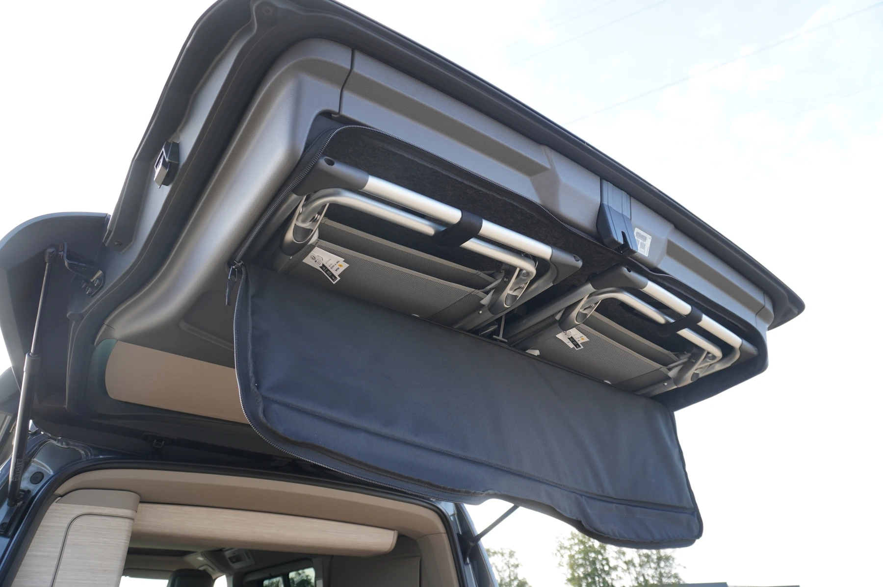 Volkswagen-California-image-38