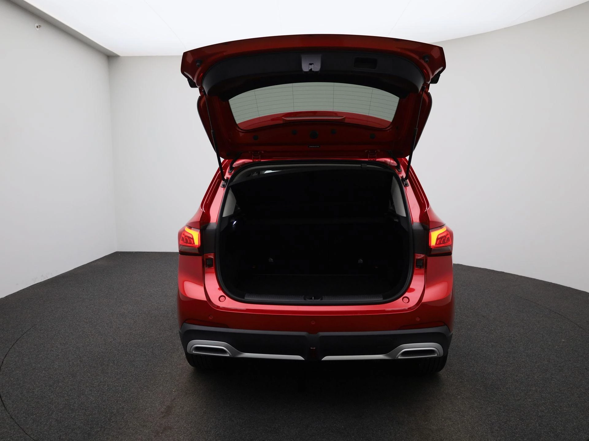 MG ZS 1.5 Hybrid+ Luxury