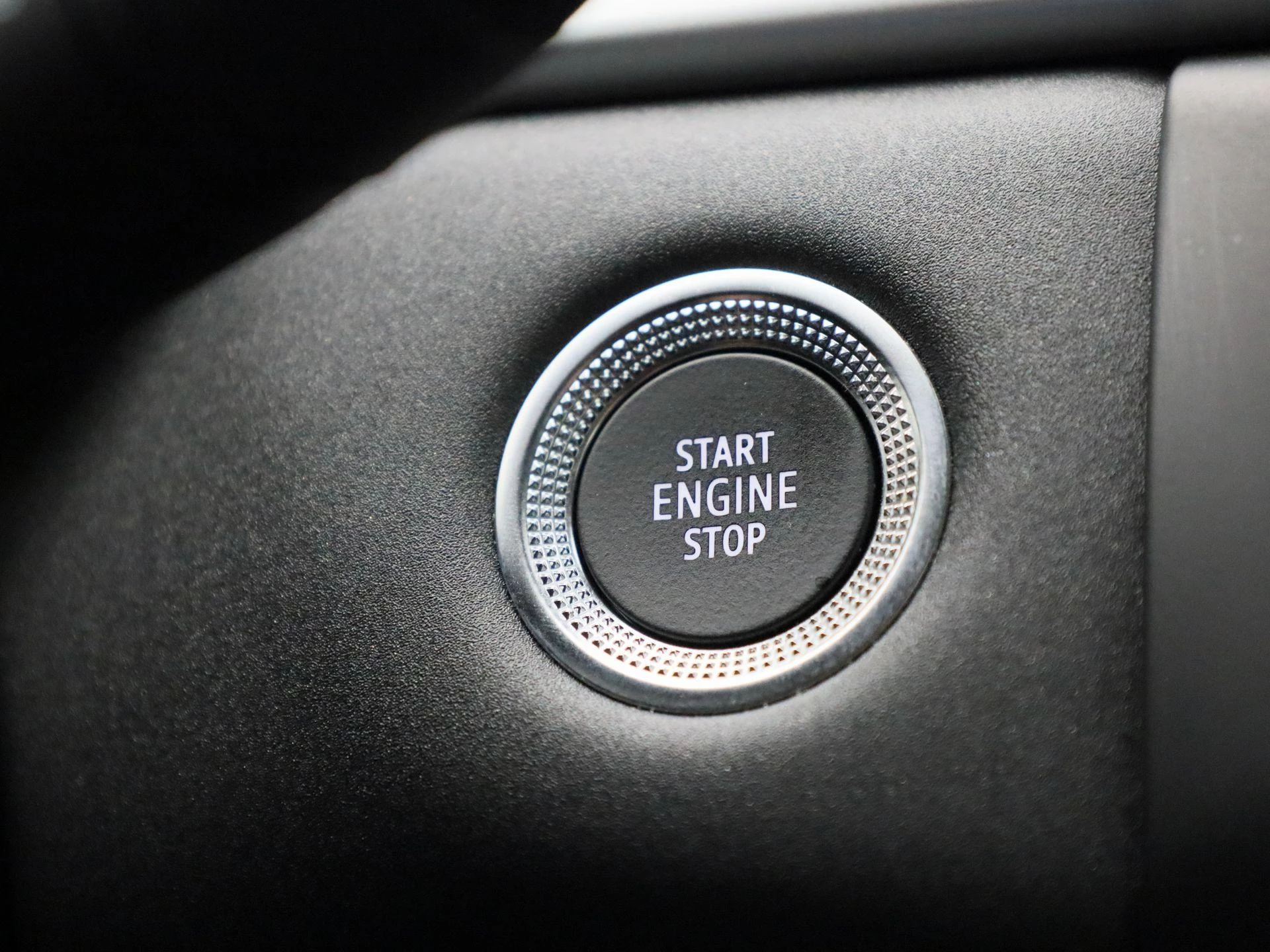 Renault-Captur-image-17
