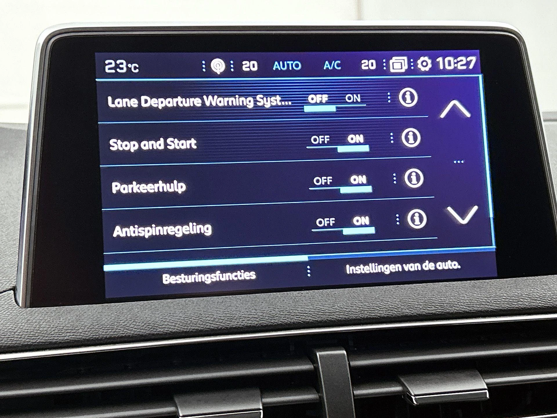 Peugeot-5008-image-12