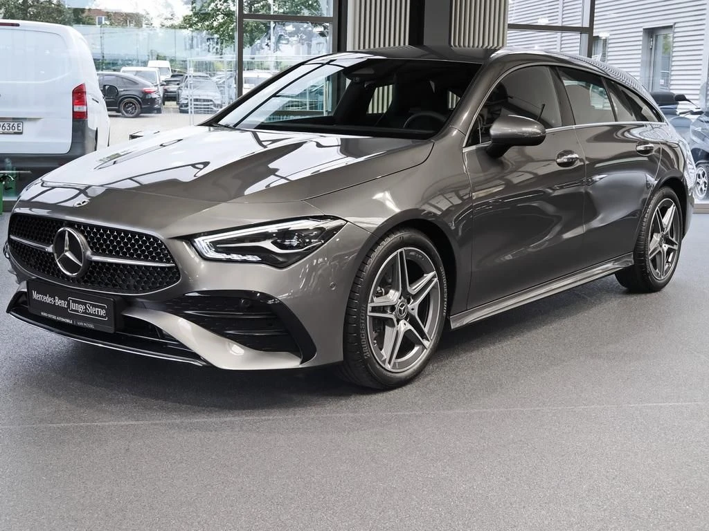 Mercedes-Benz-CLA 200-image-7