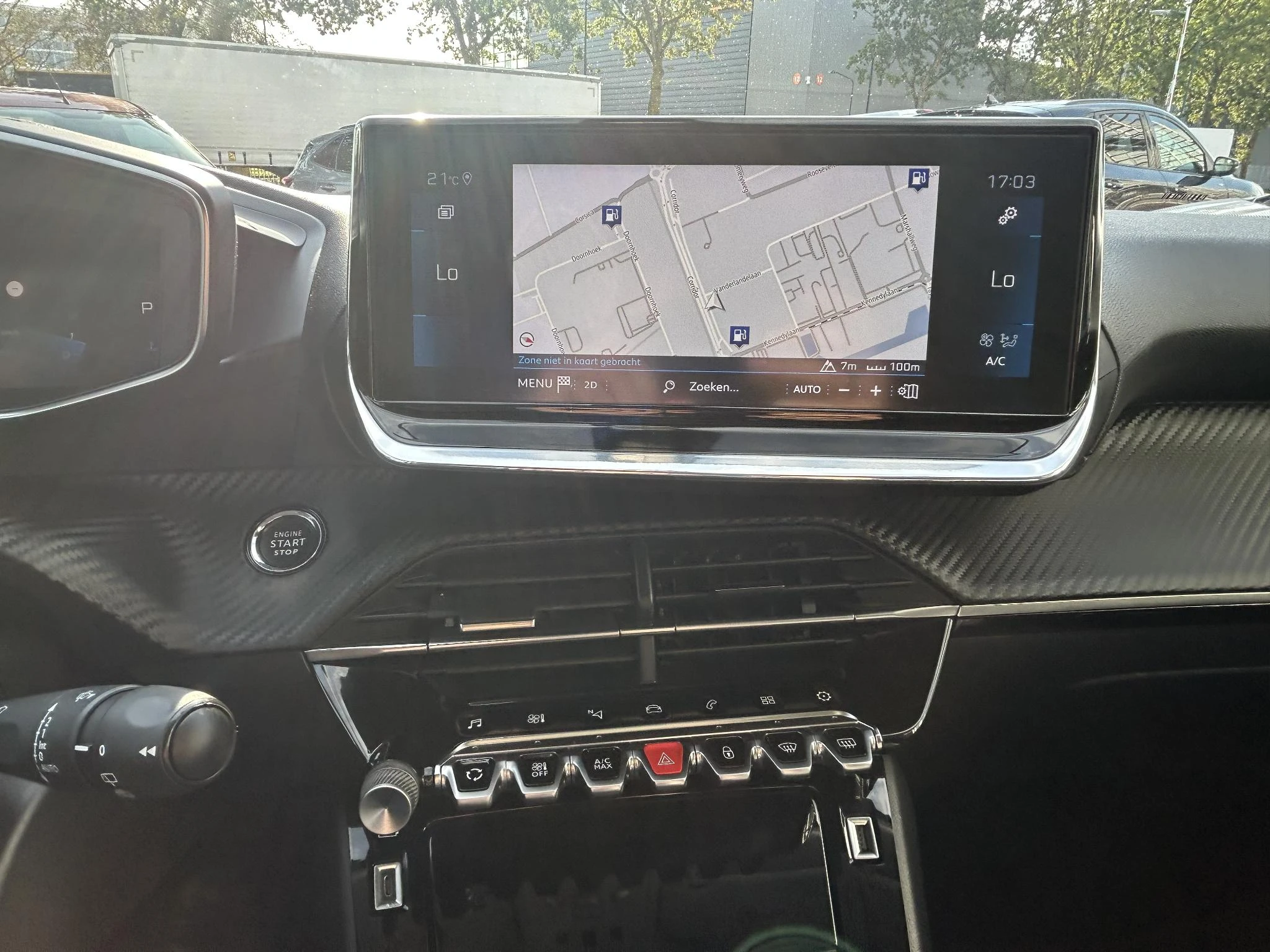 Peugeot-2008-image-17