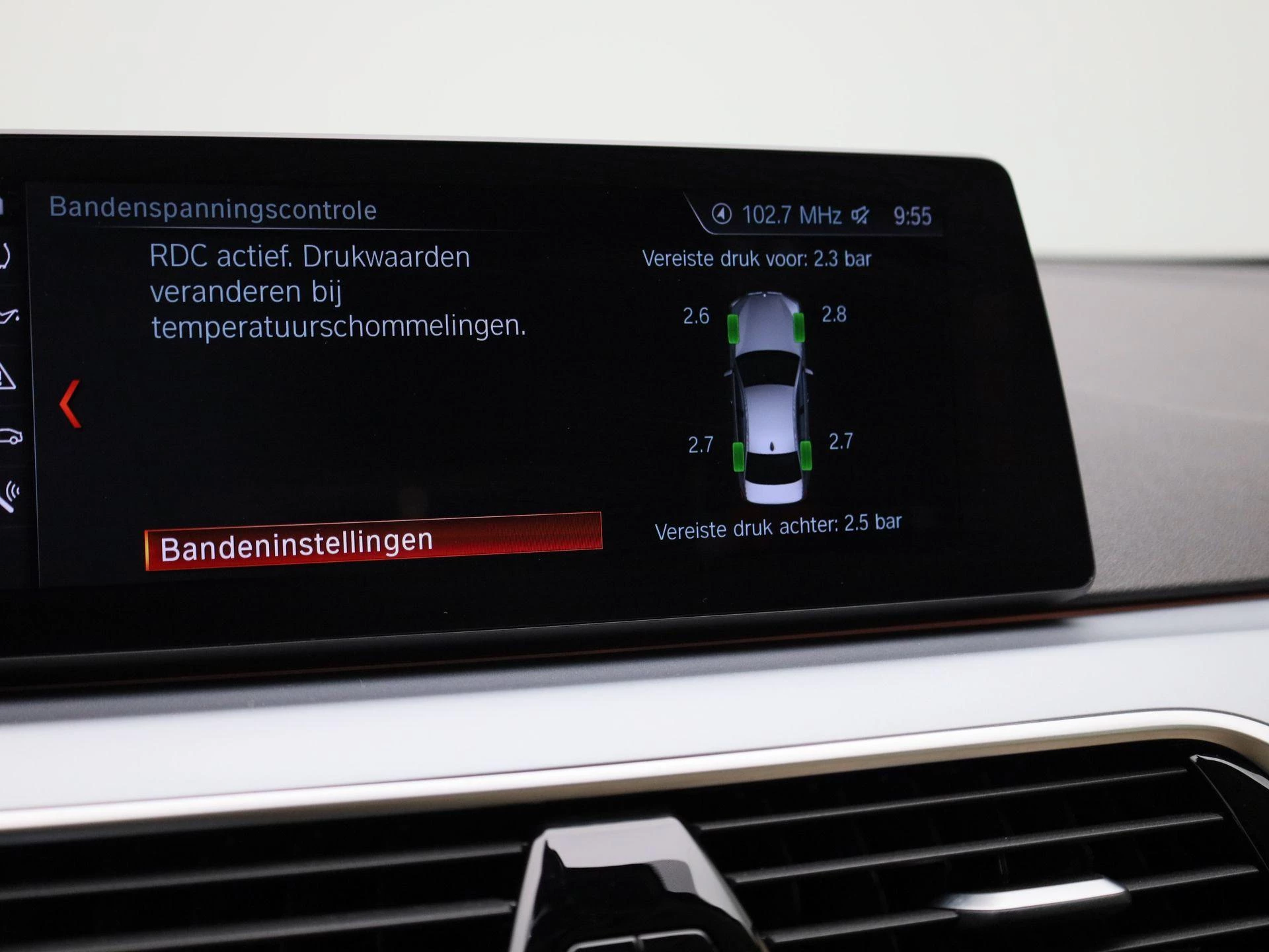 BMW-5 Serie-image-24
