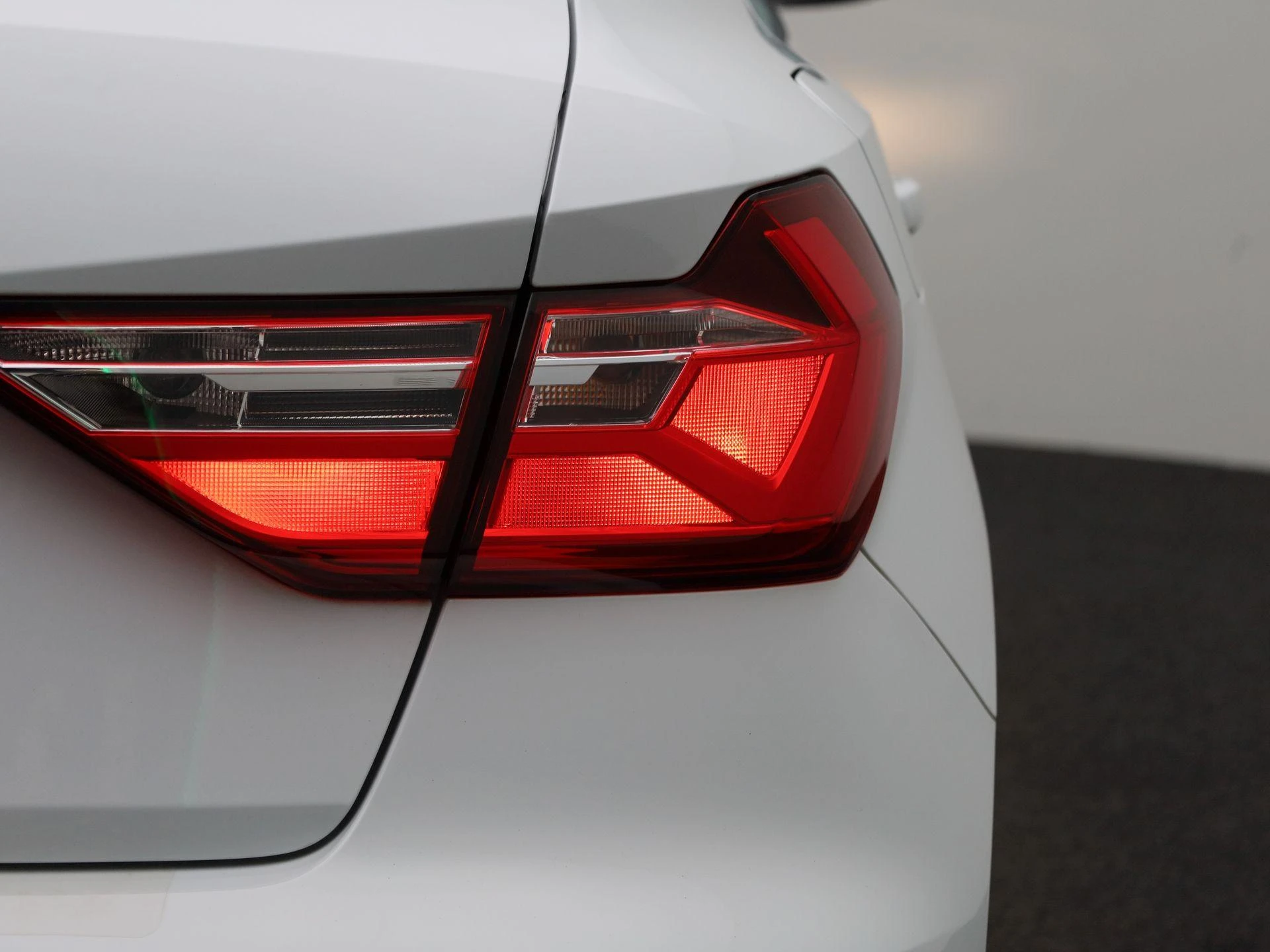 Audi-A1 Sportback-image-9
