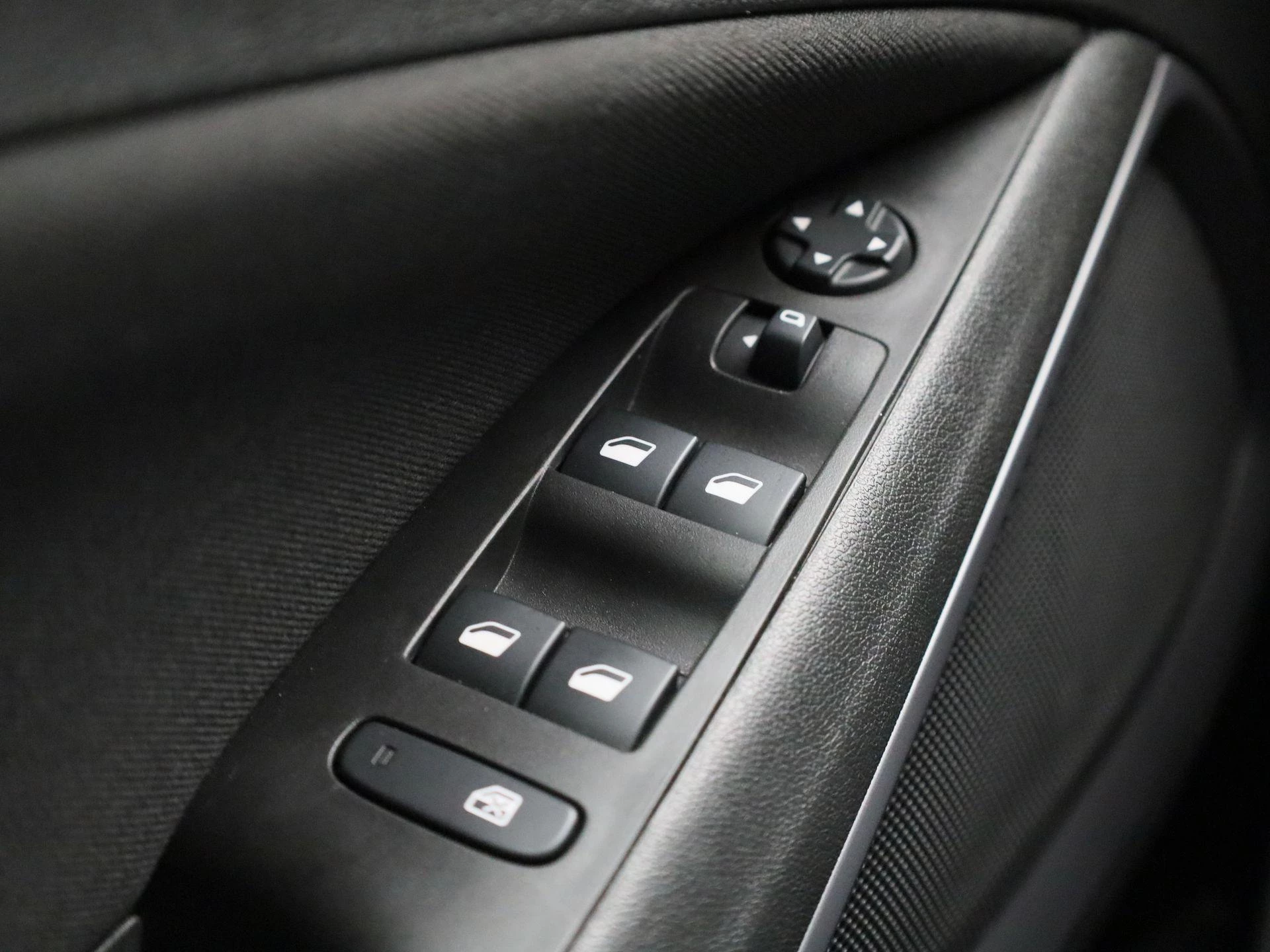 Opel-Crossland-image-28