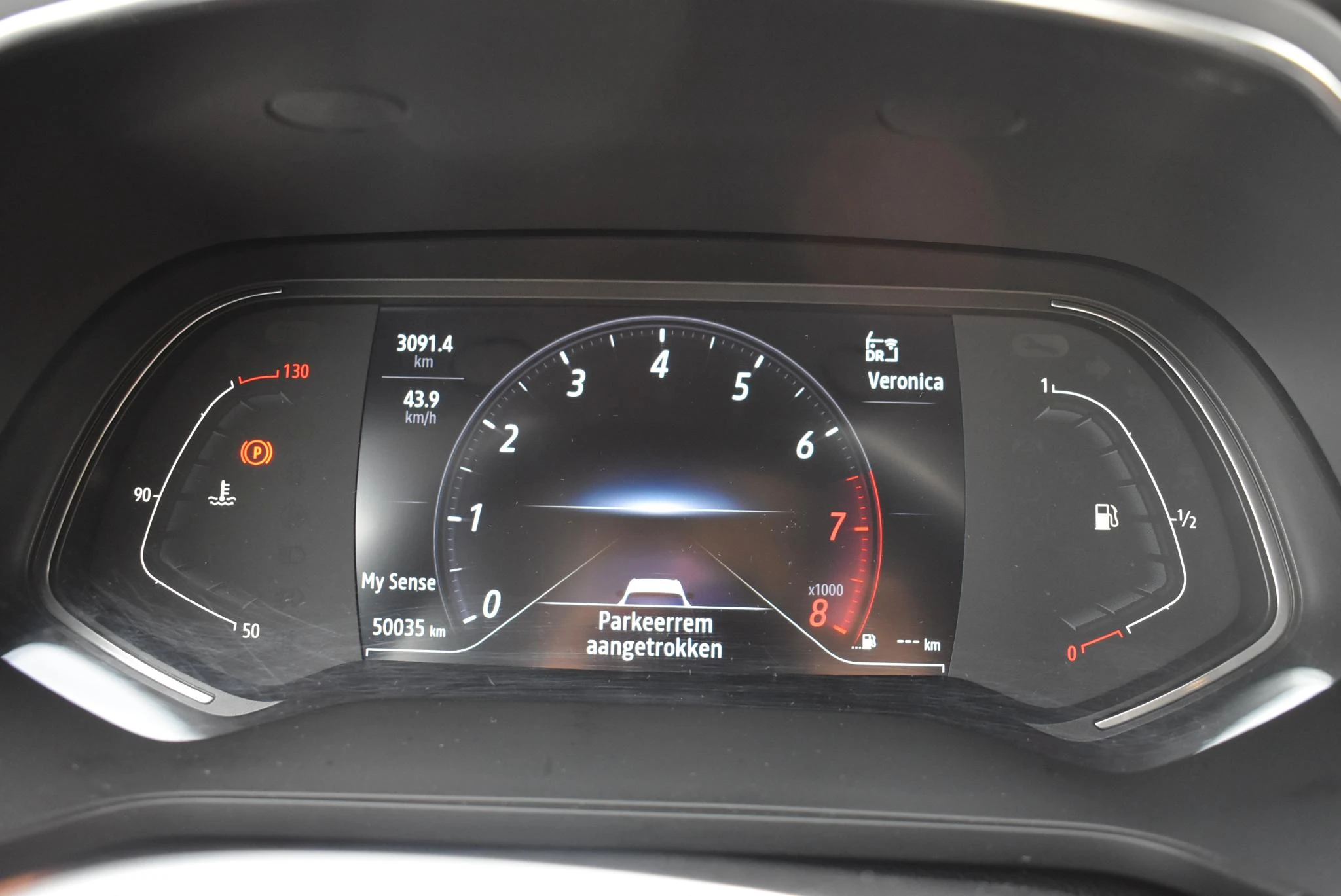 Renault-Captur-image-22