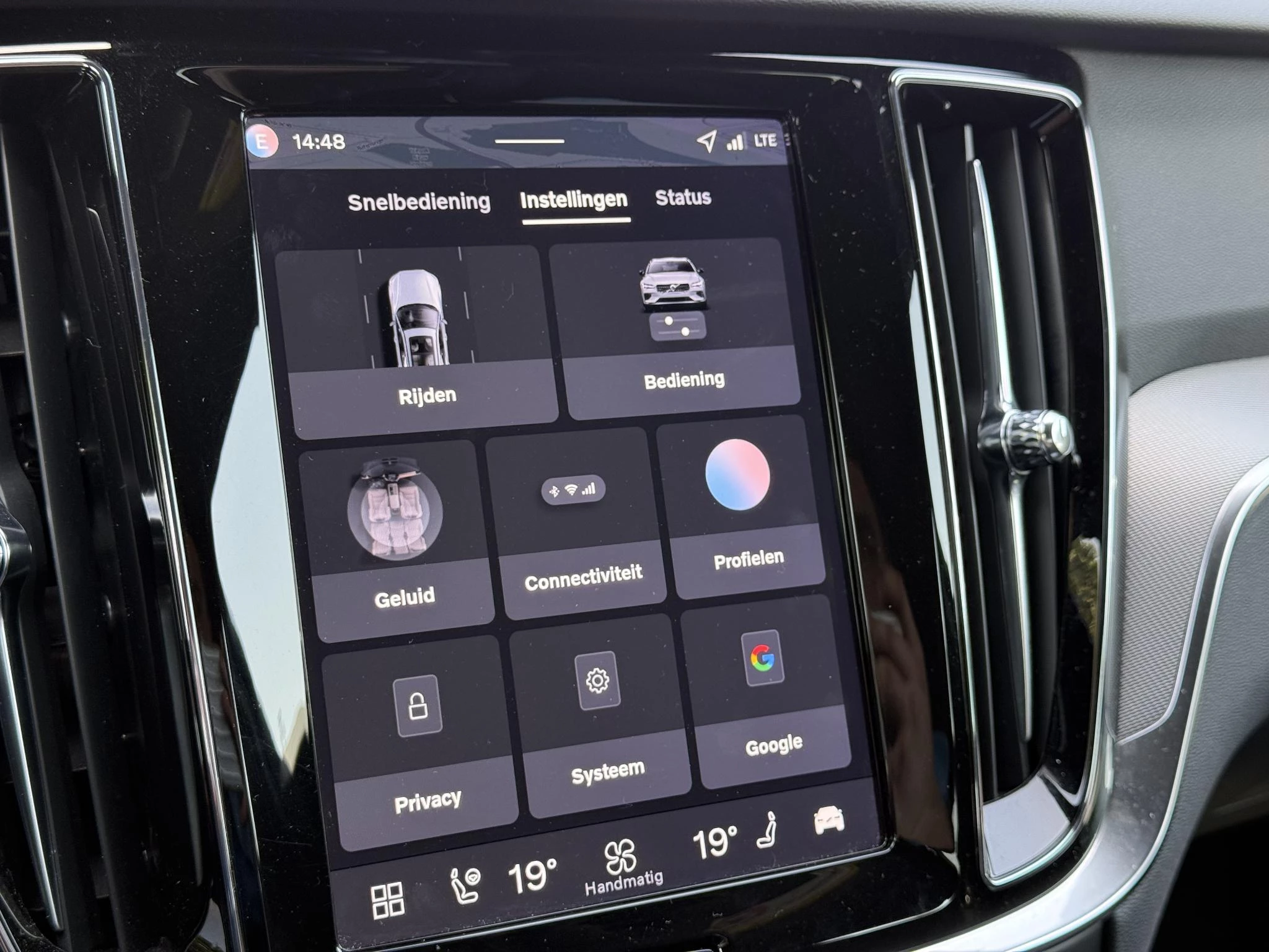 Volvo-V60-image-28