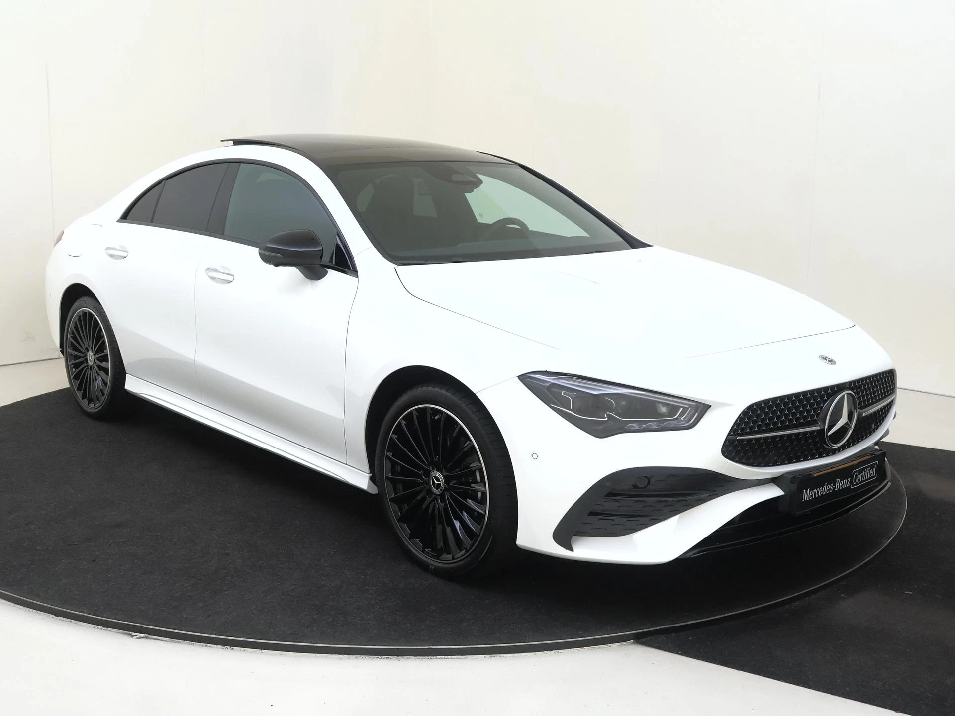 Mercedes-Benz CLA 250 e Business Solution AMG
