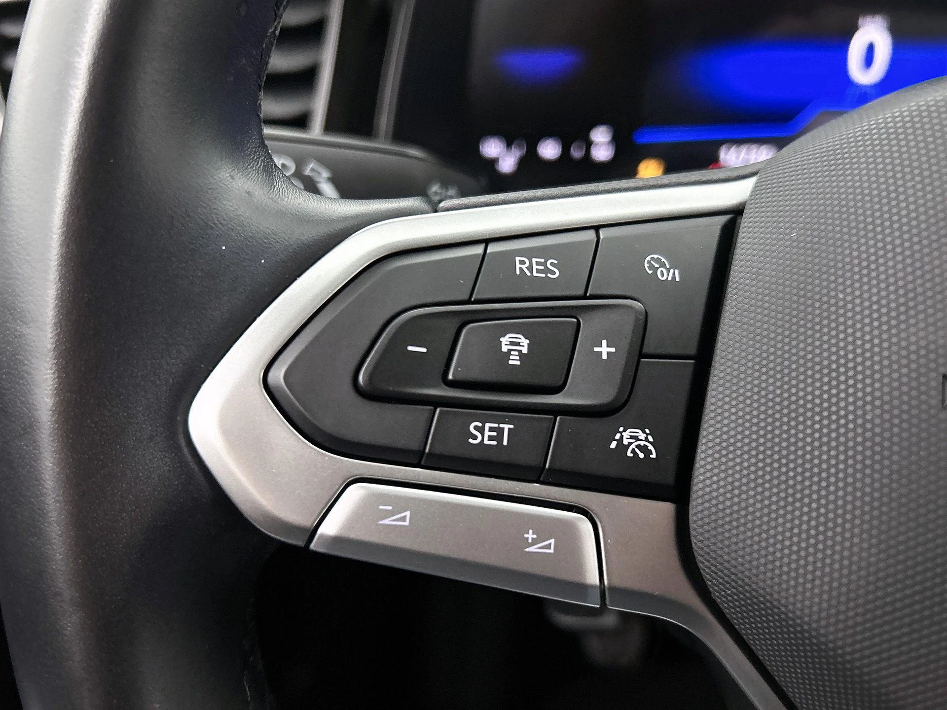 Volkswagen-Taigo-image-17