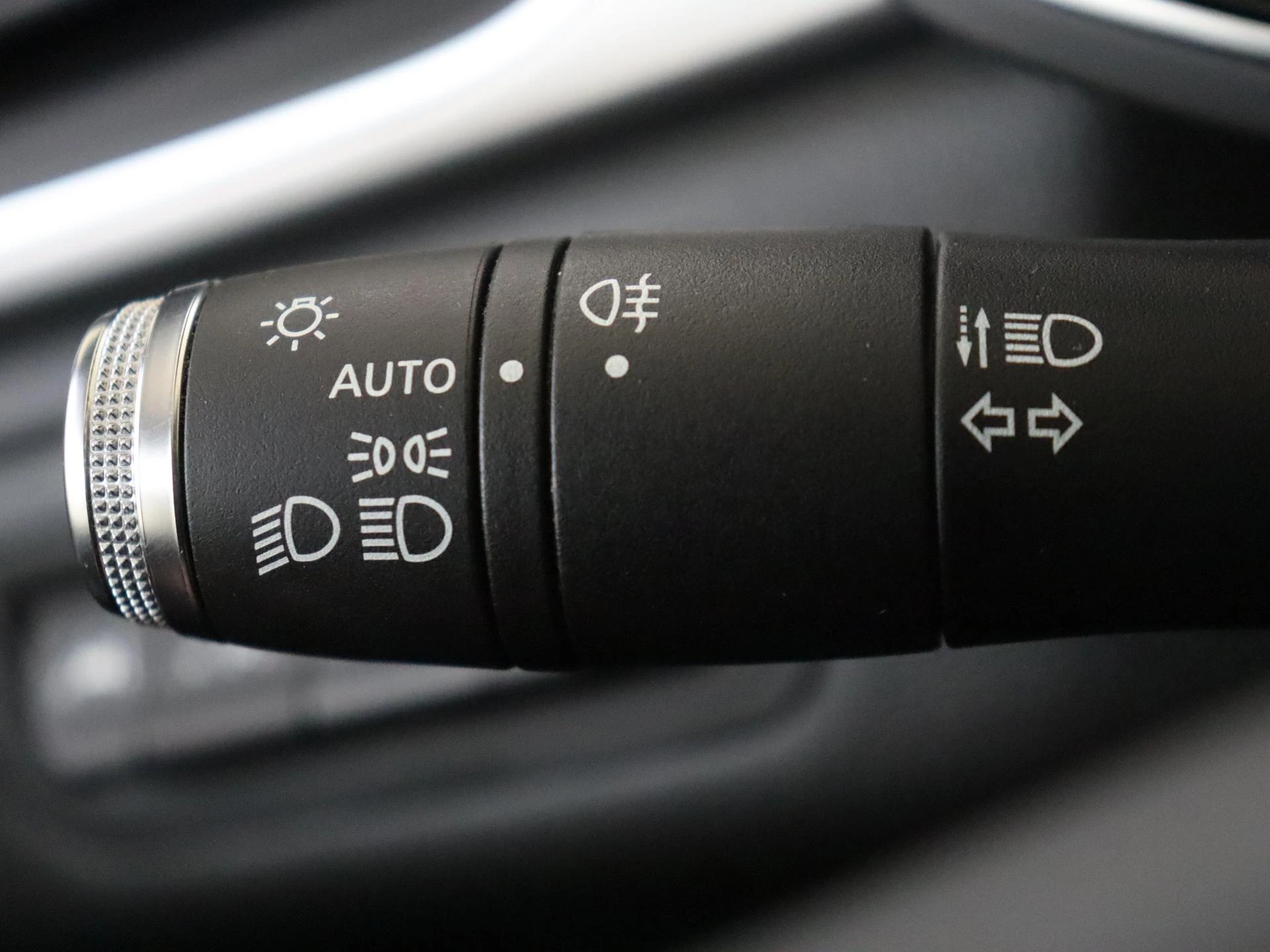 Renault-Captur-image-21