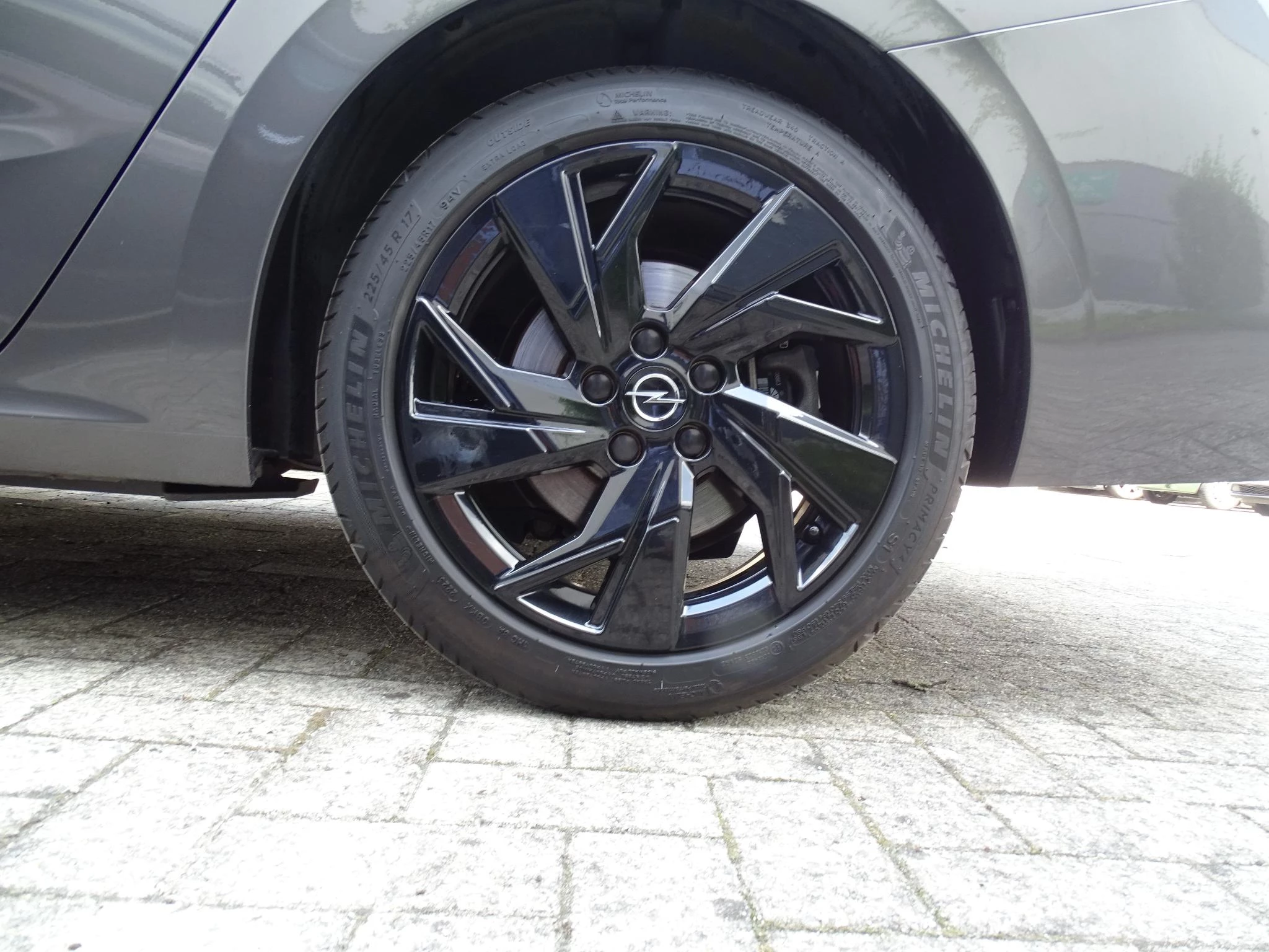 Opel Astra sports tourer 1.6 Turbo Hybrid 132kW GS+open dak +alcantara