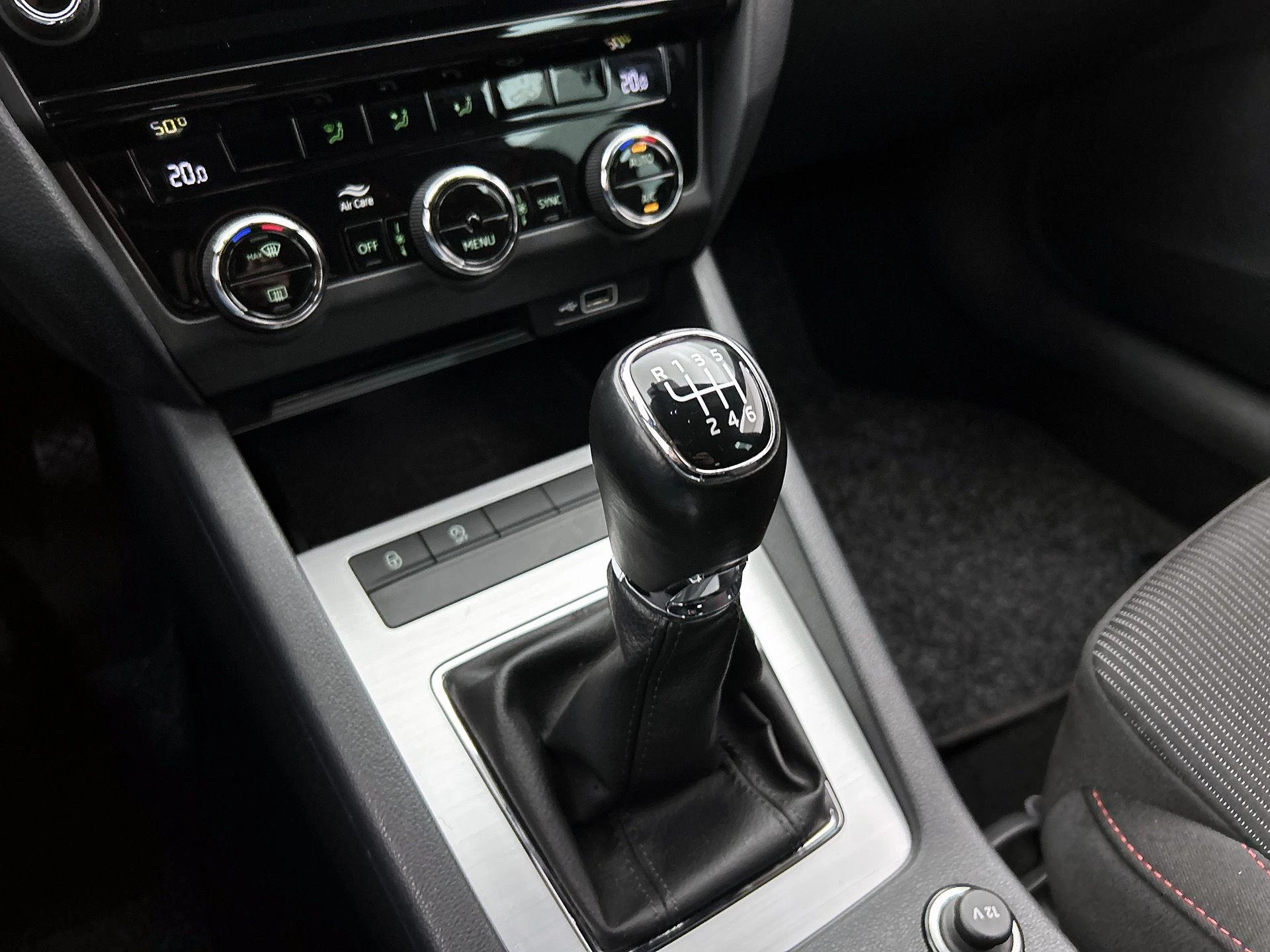 Škoda Octavia Combi 1.0 TSI Greentech Sport Business